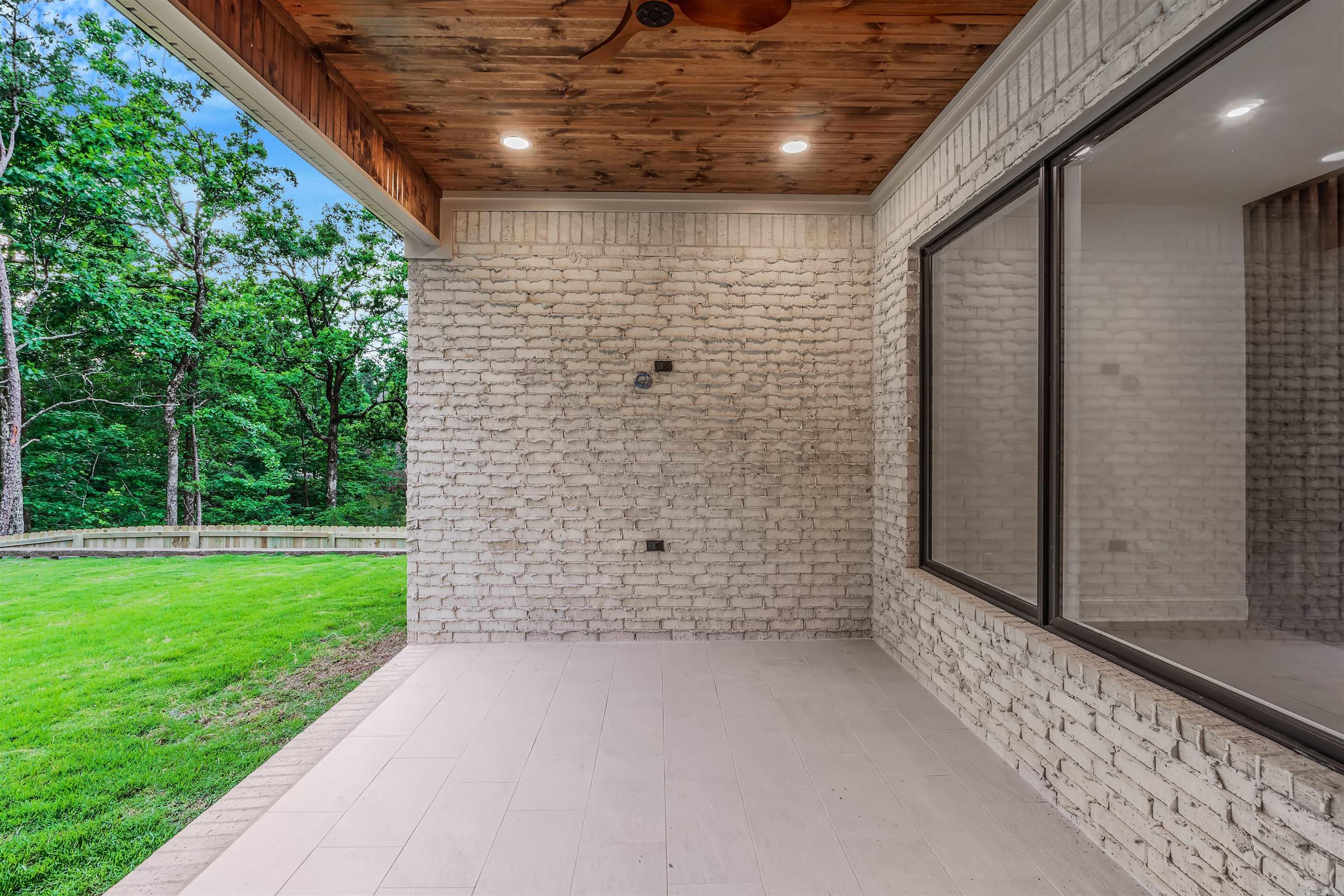 CHENAL VALLEY CALION COURT - Residential