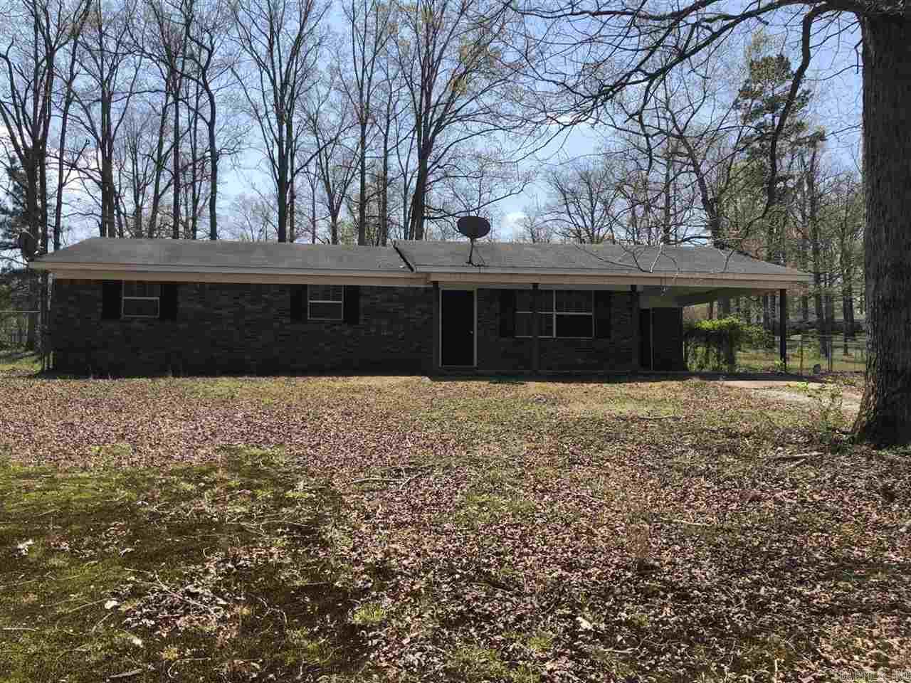 Multiple Offers received; Highest & Best deadline   extended to 5/4 at 4PM. Property is lender owned & being sold "as-is", Seller making no representations or warranties. Any licensed agent purchasing an REO property from Seller as a "principal" will not receive the 'selling portion' of the sales commission. Seller will not respond to any offers until property has been on mkt for 10 days; Agents go to confidential remarks for showing instr. 3BR/2BA home on large lot with nice shop bldg.