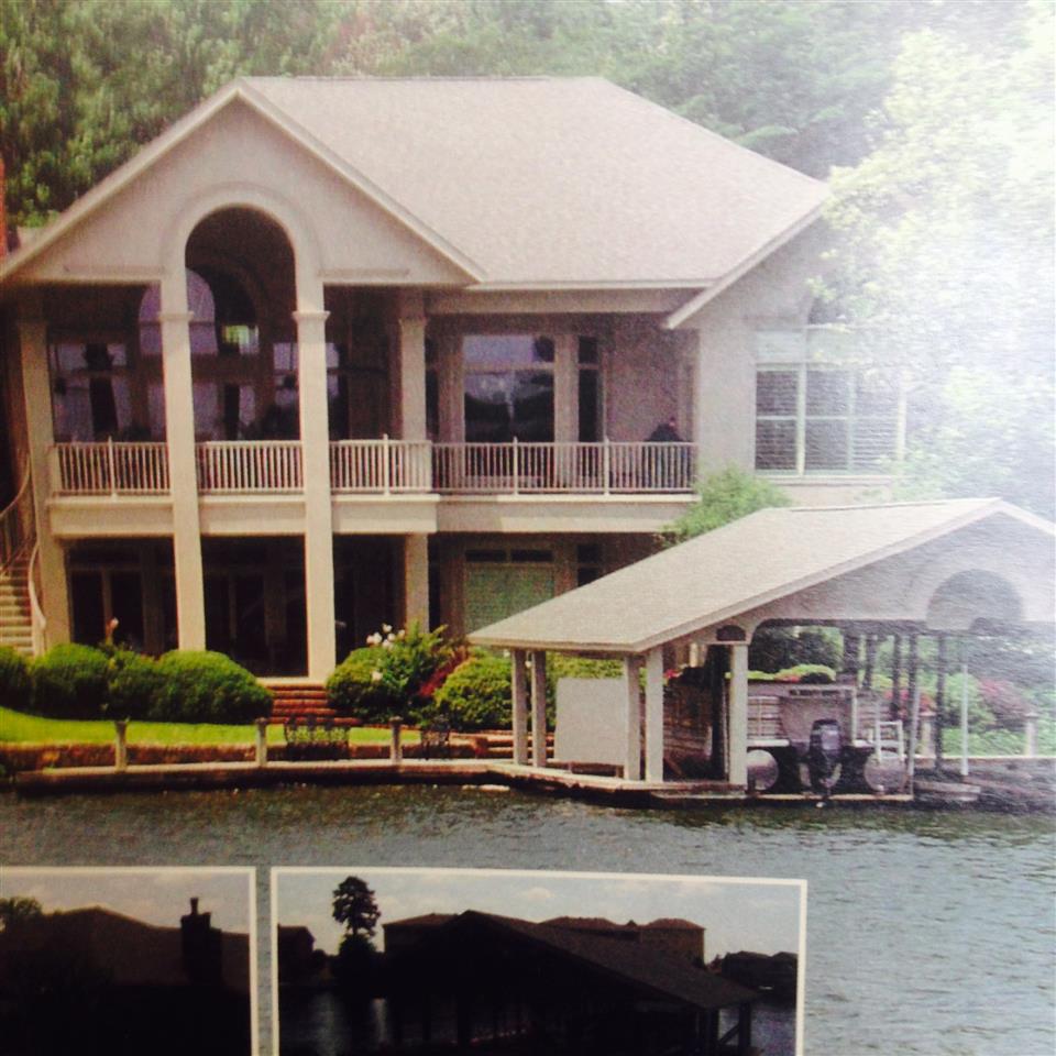 BAREFOOT BAY - Residential