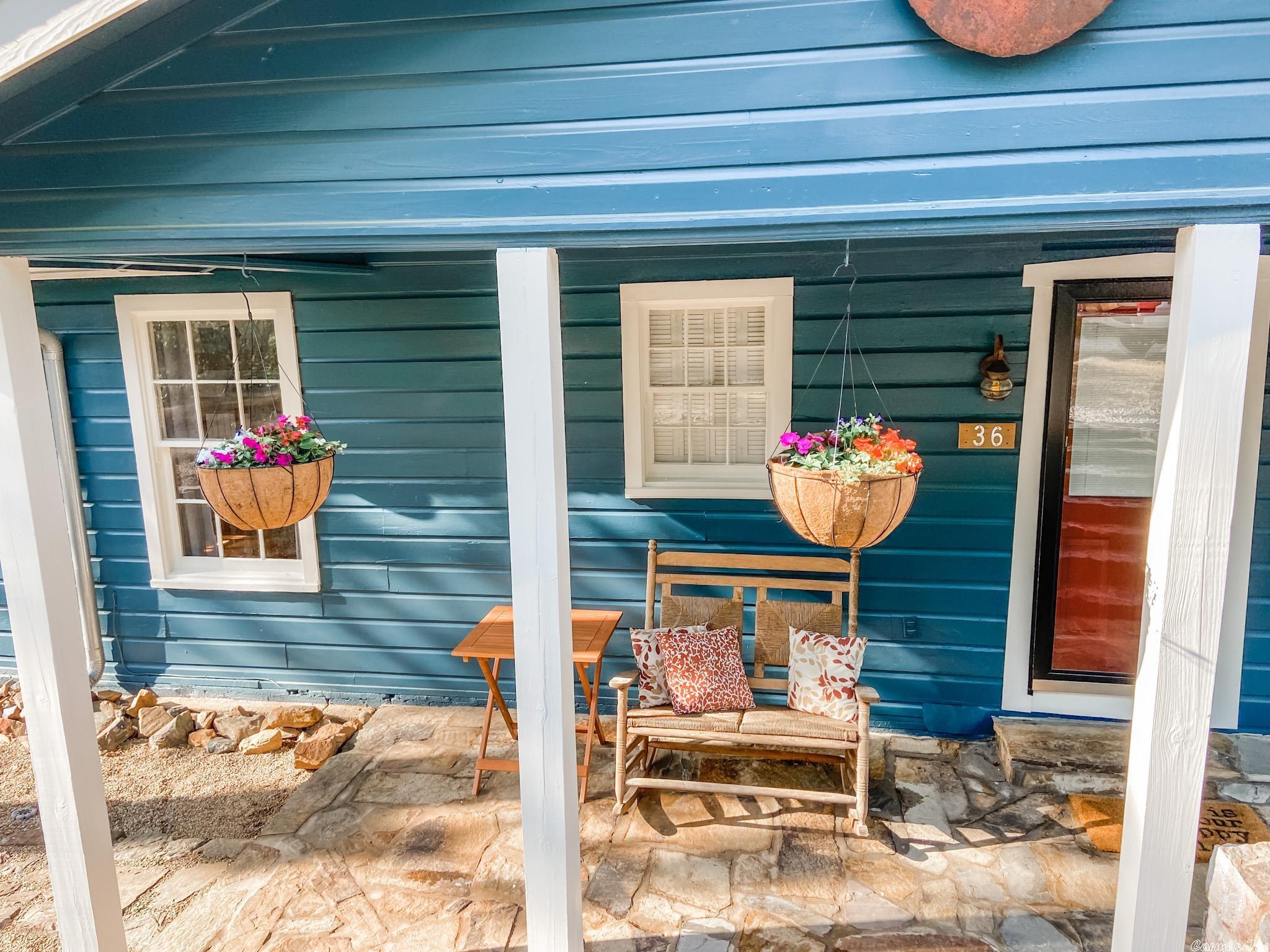 COWHIDE COVE HOME - Residential