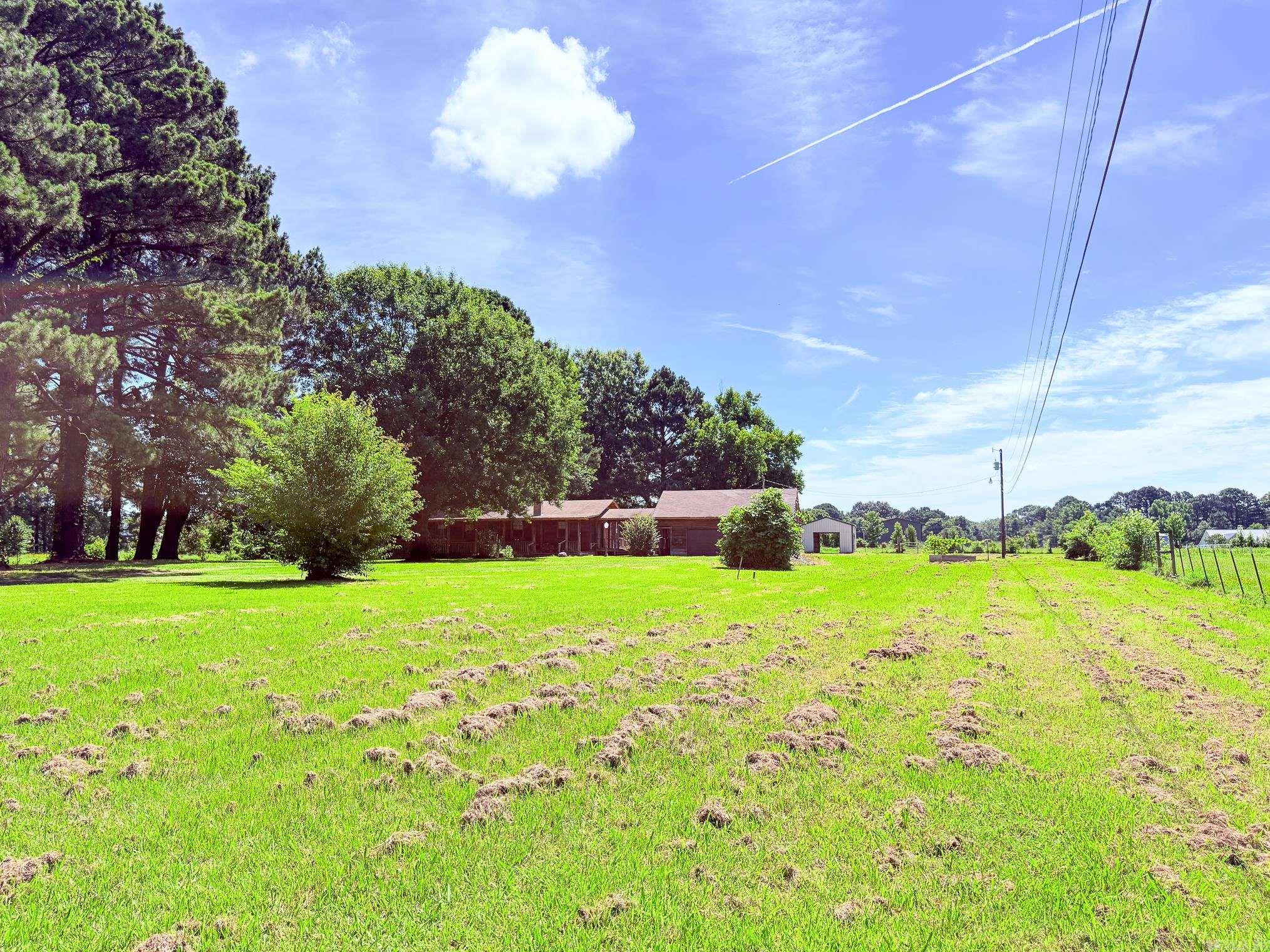 MERI-EC-O ESTATES - Residential