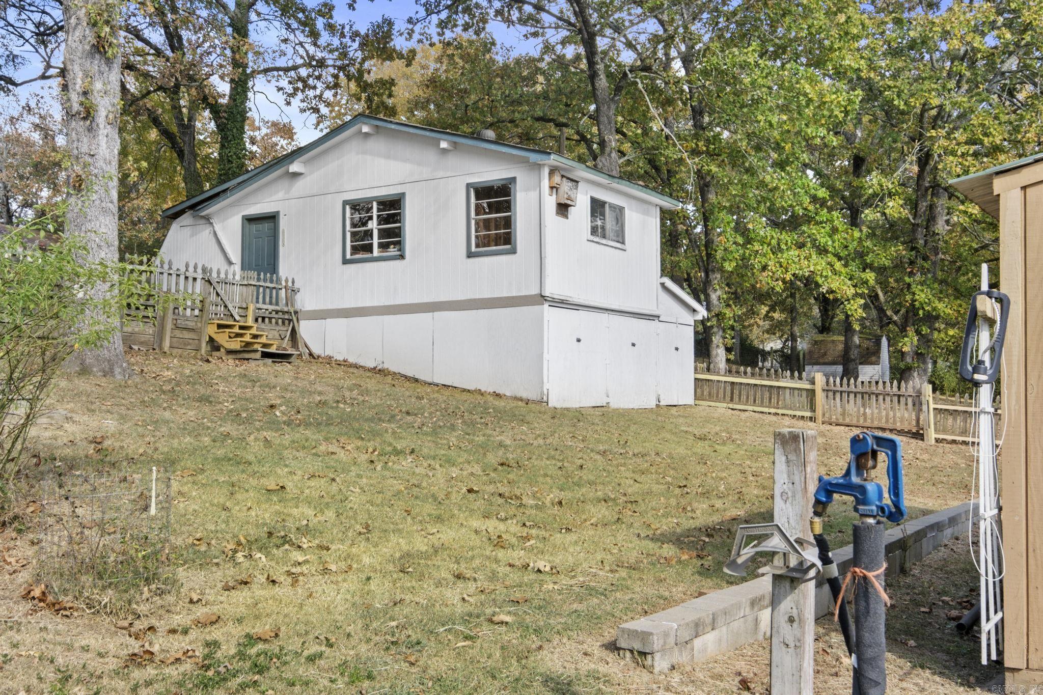 HATCHERS LAKE - Residential