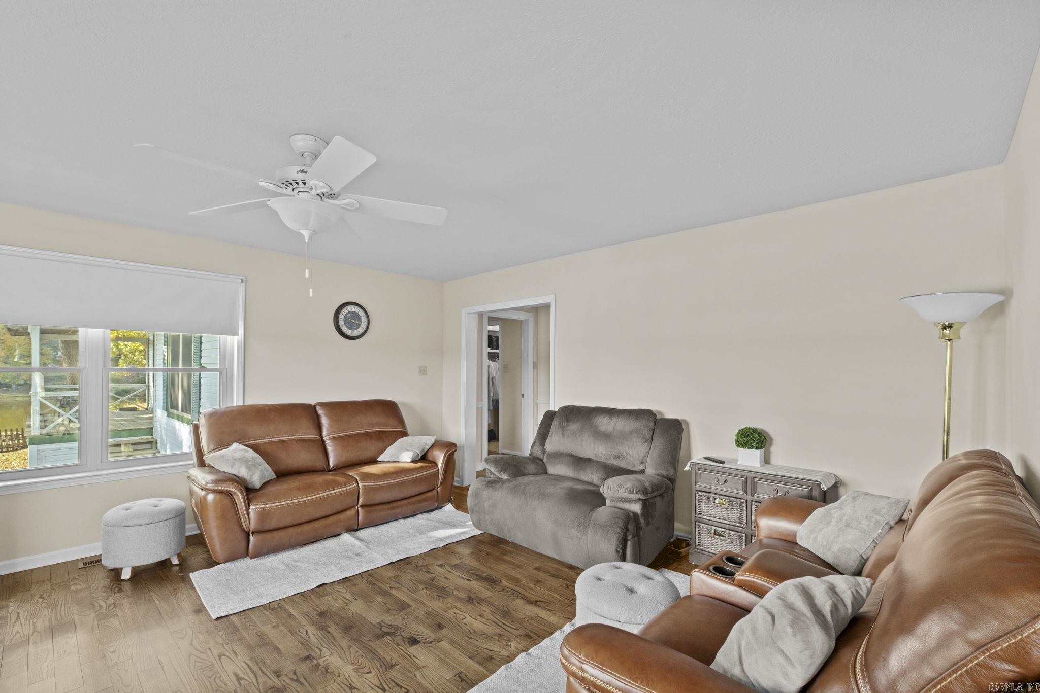 HATCHERS LAKE - Residential