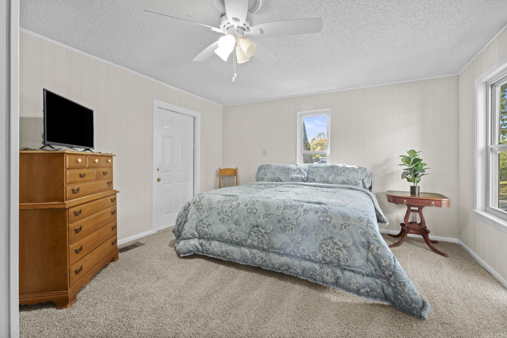 HATCHERS LAKE - Residential