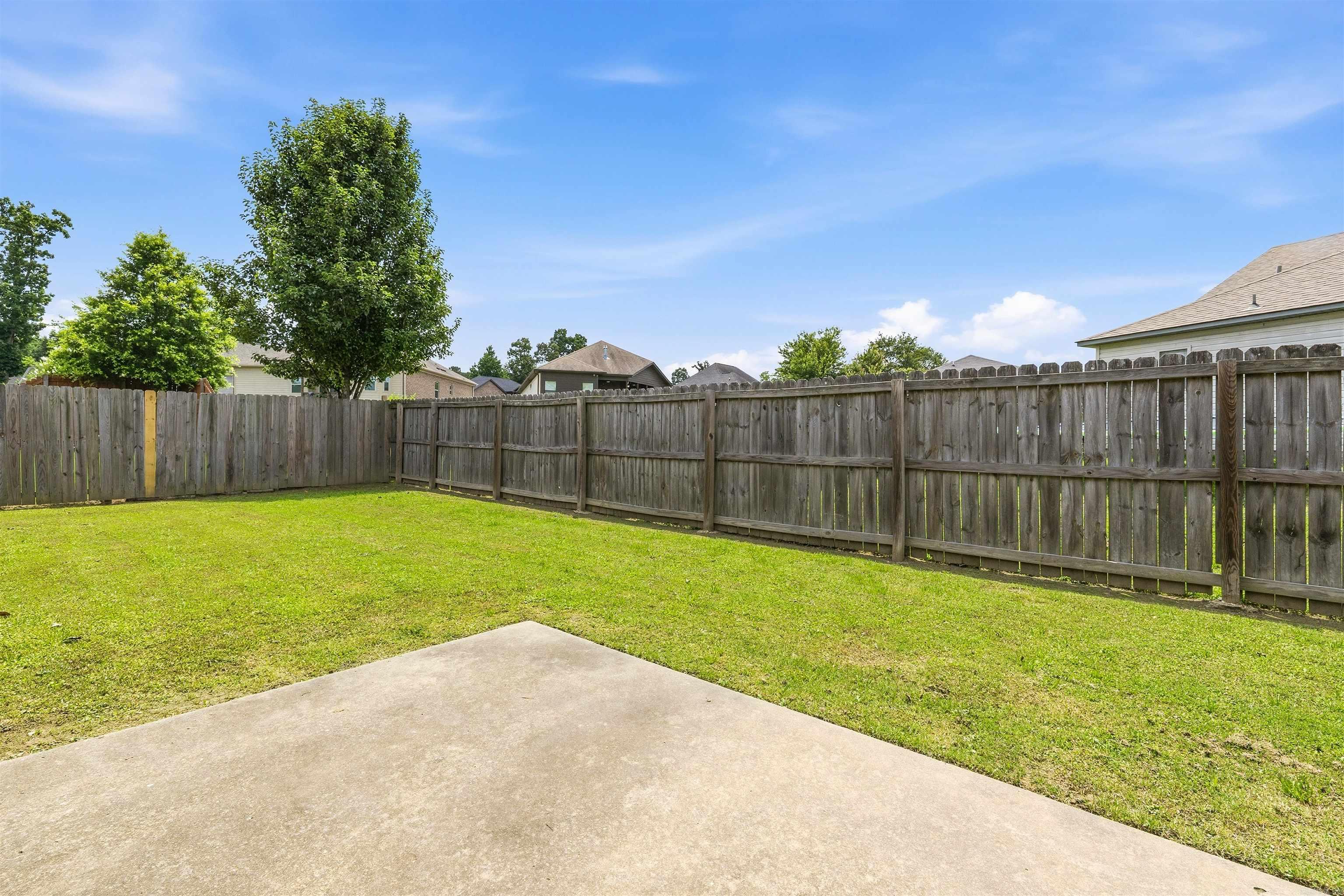 OAK GLENN - Residential