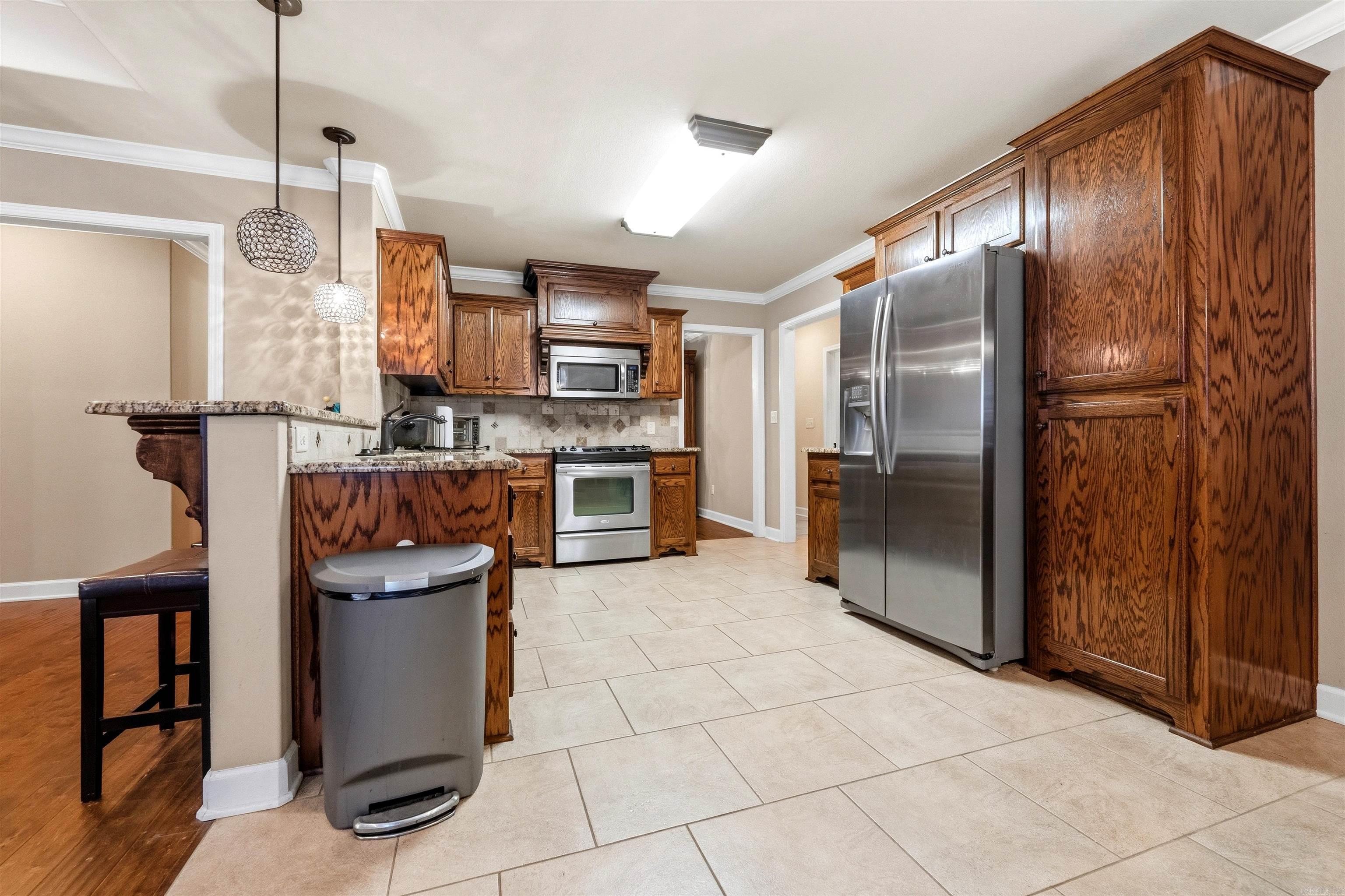 OAK GLENN - Residential