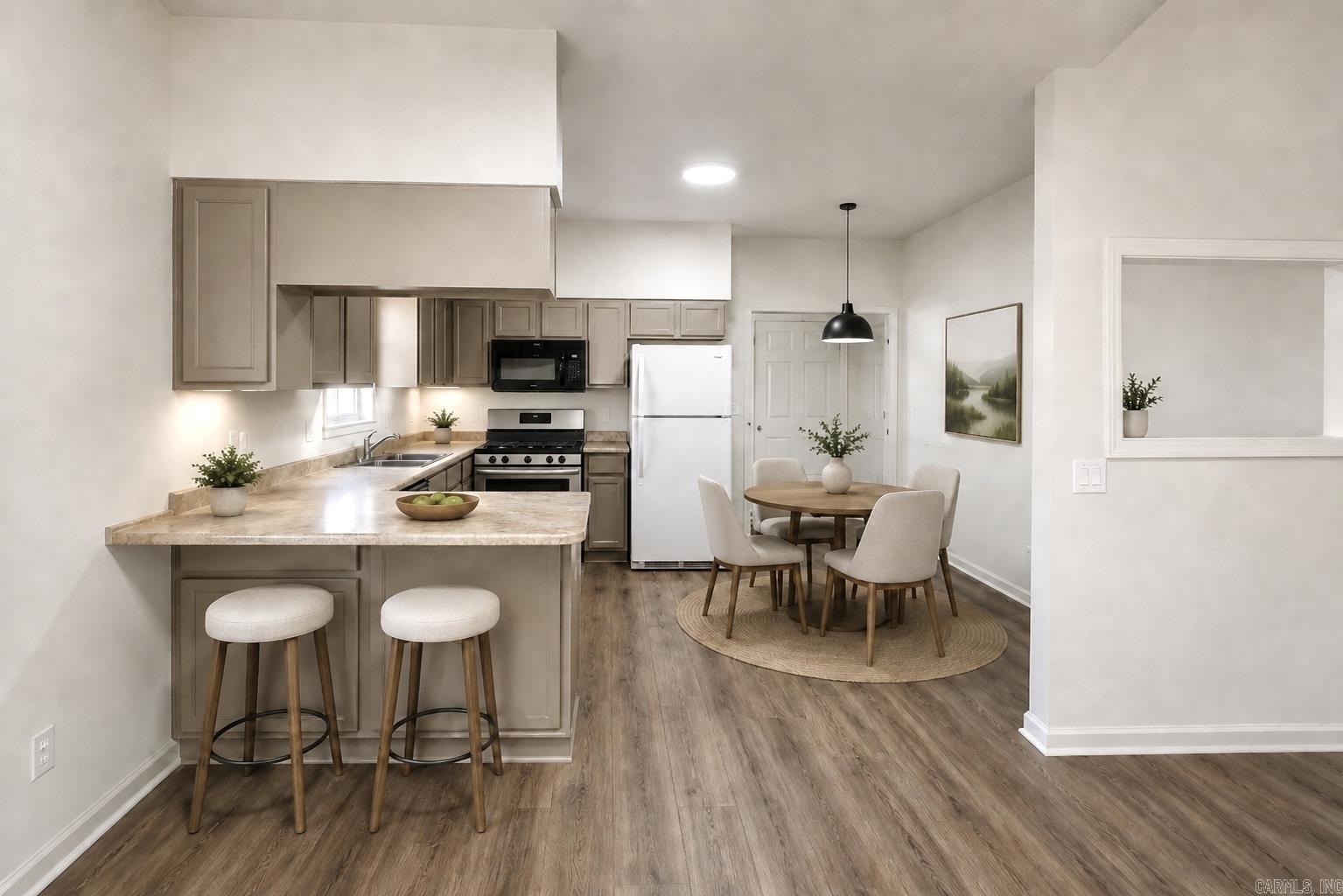 CLIFTONS ADDN - Residential