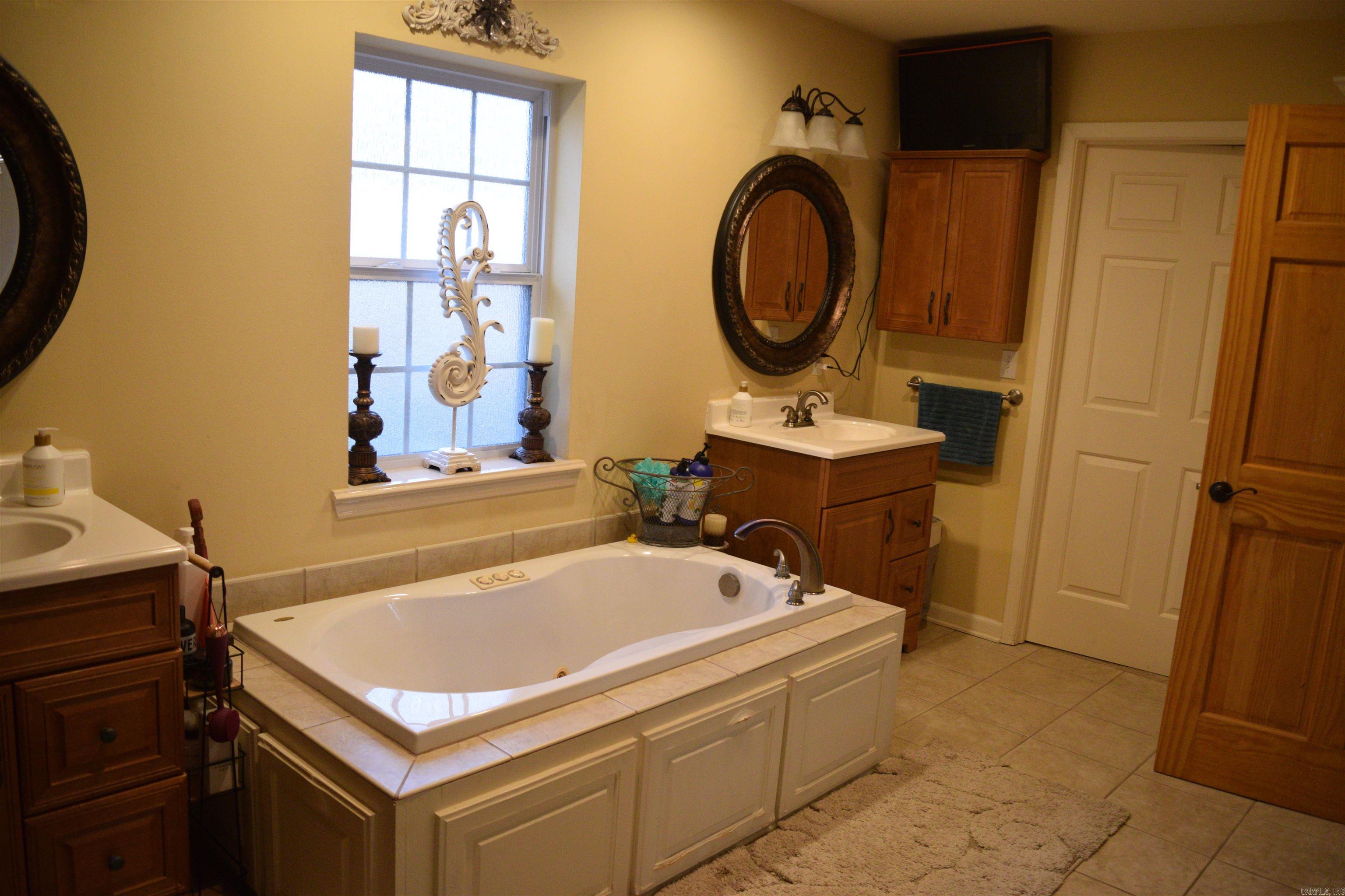 Lakewood Hills - Residential