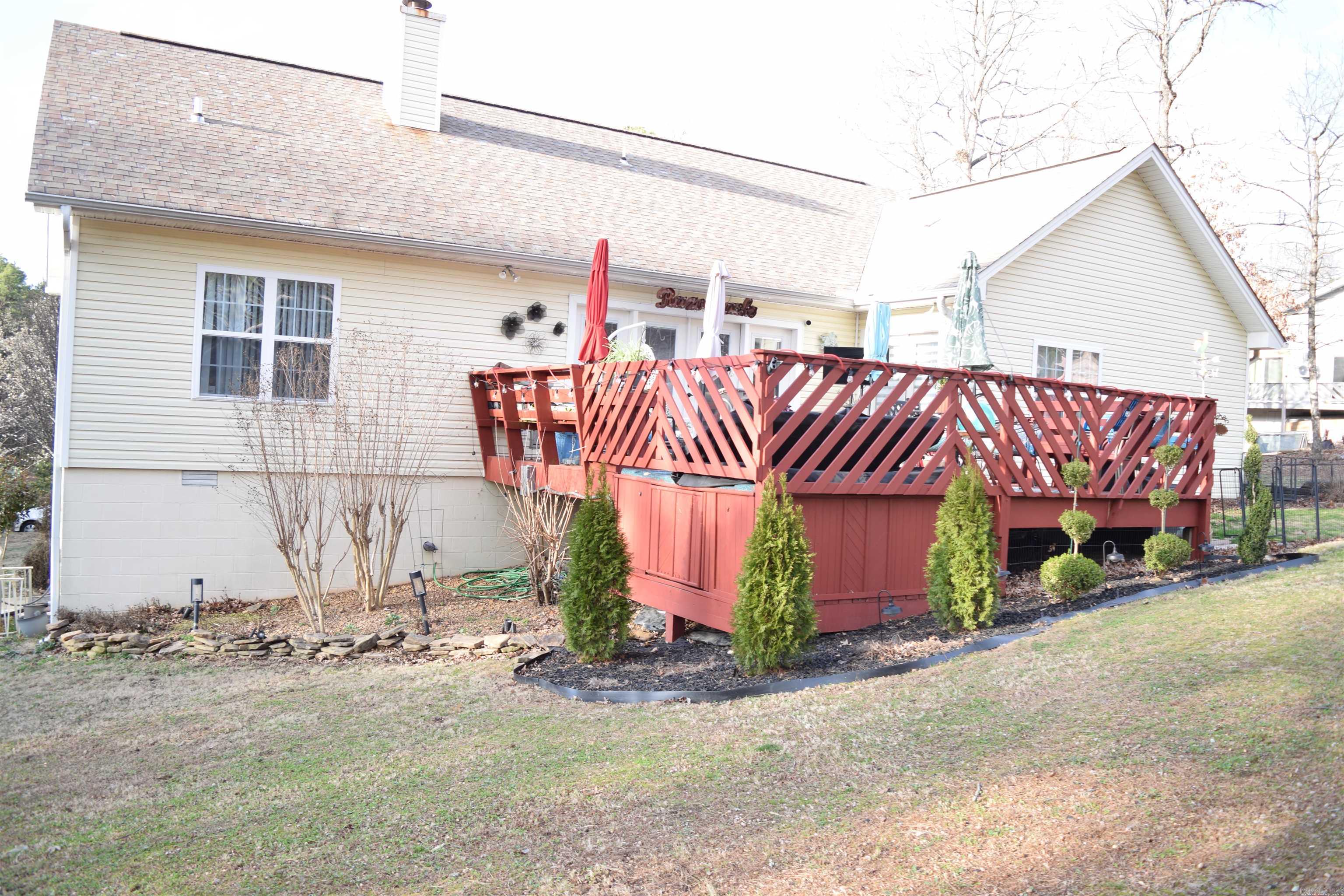 Lakewood Hills - Residential