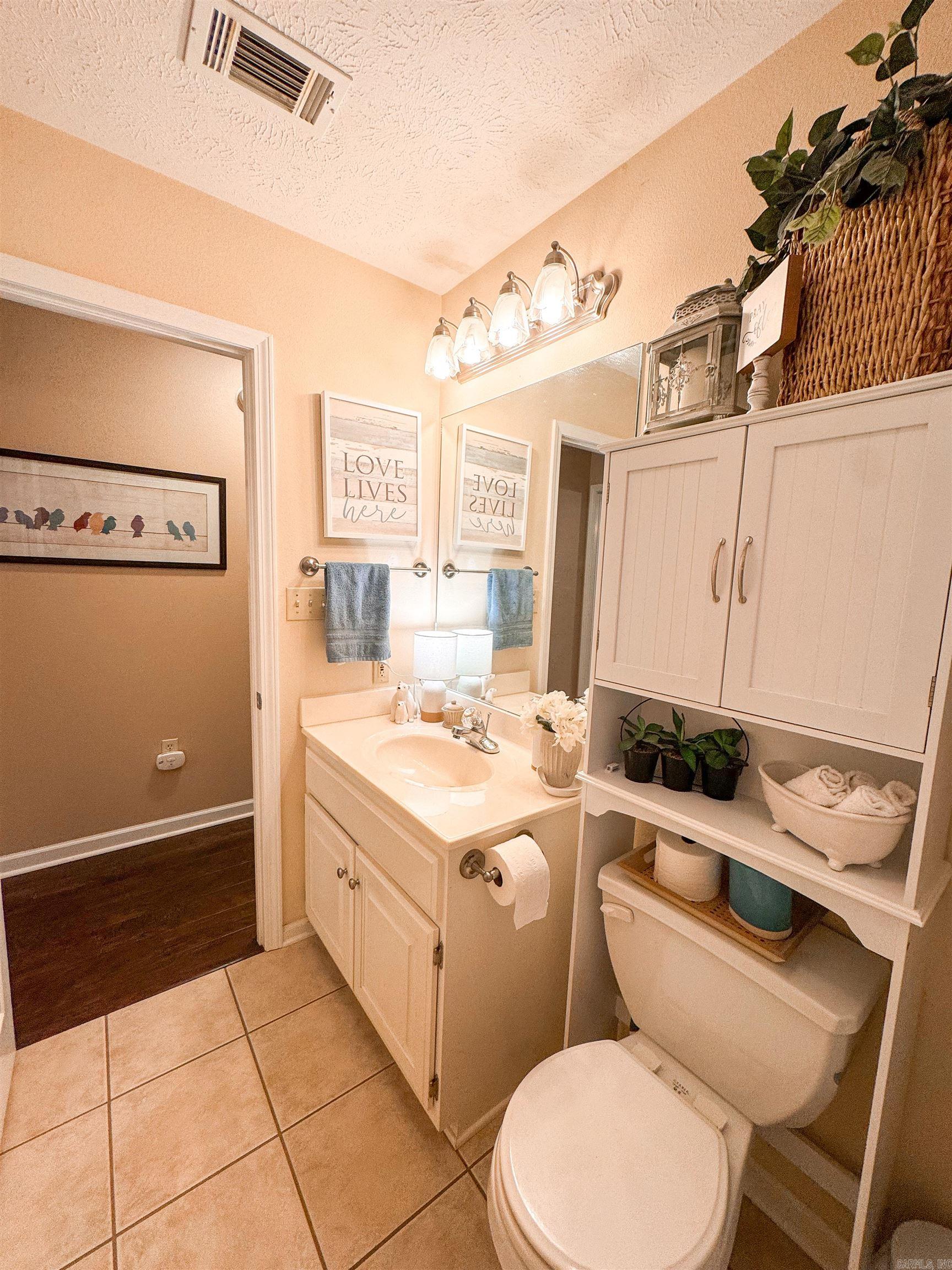 COLONY WEST S/D - Residential