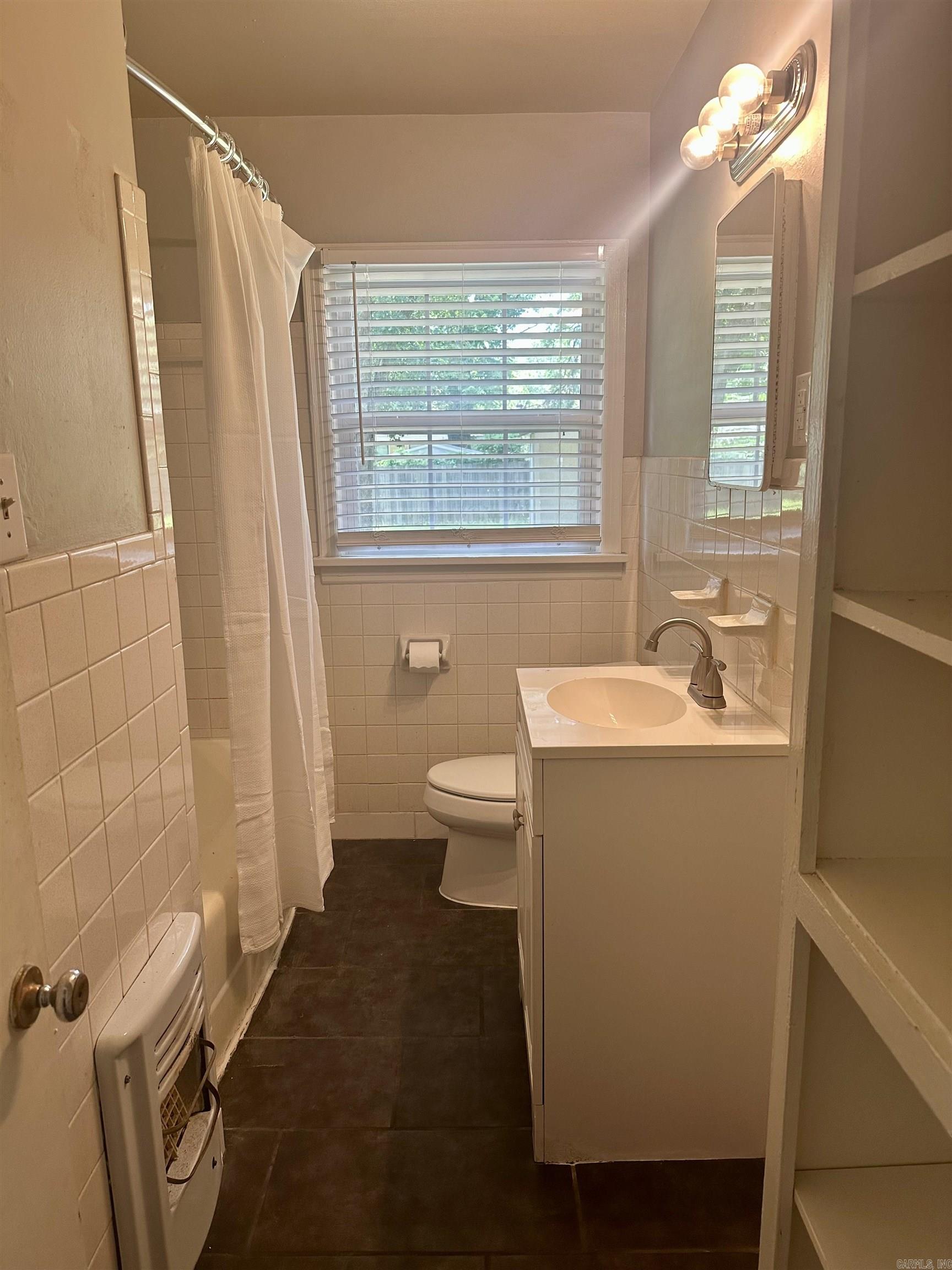 BRADENS ADDN TO JACK - Residential