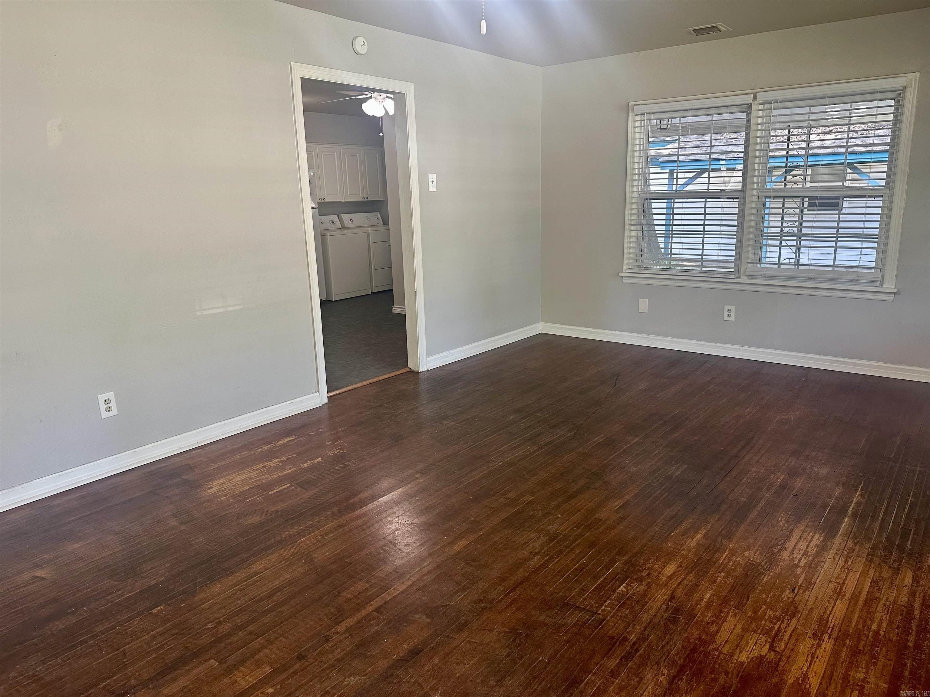 BRADENS ADDN TO JACK - Residential