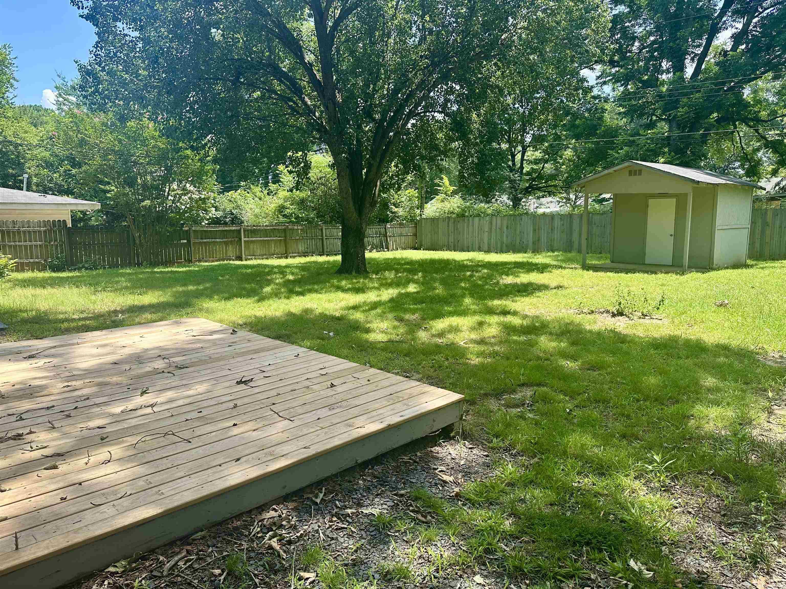 BRADENS ADDN TO JACK - Residential