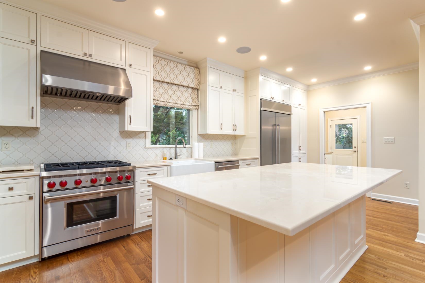 NEWTONS - Residential