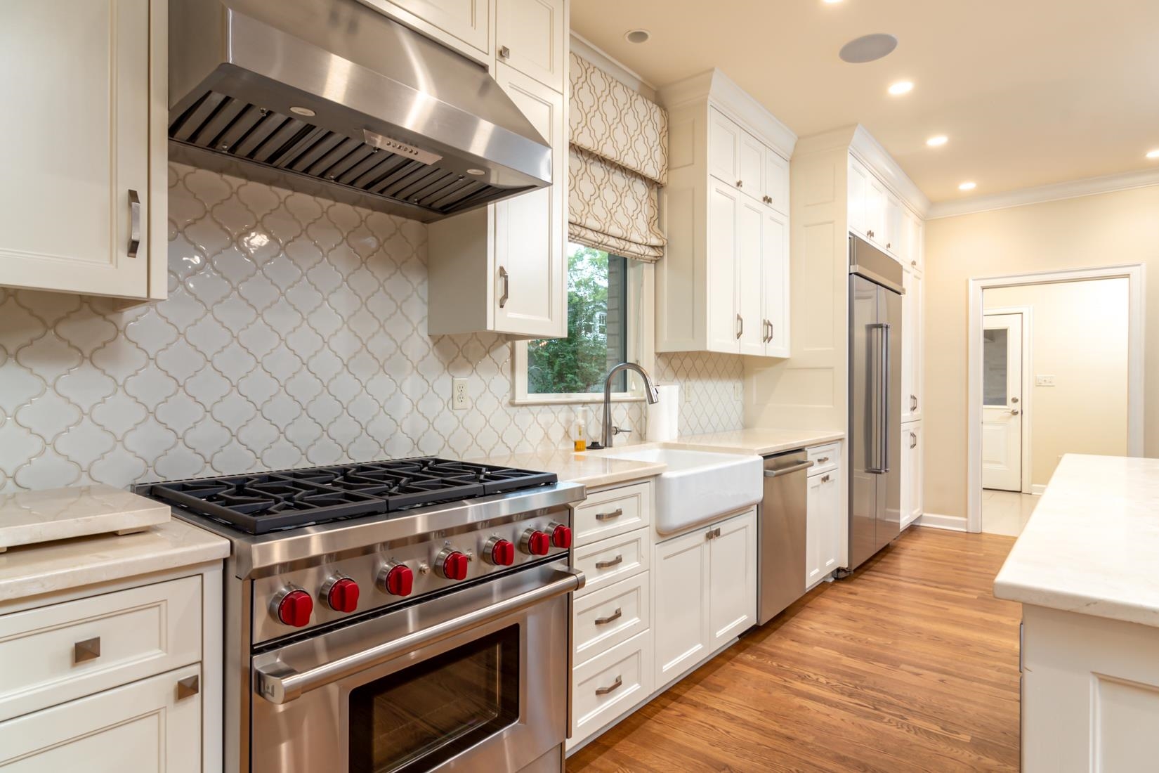 NEWTONS - Residential
