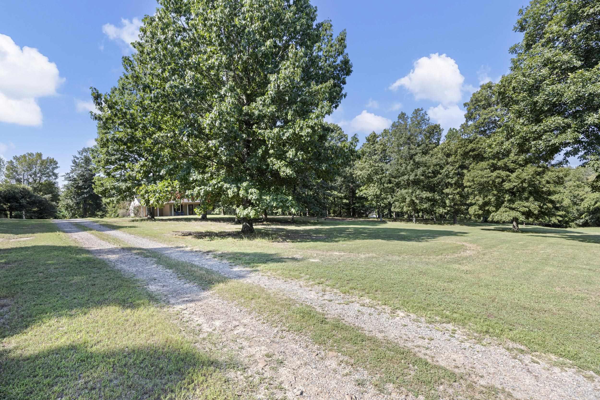 BROOKE RIDGE EST - Residential