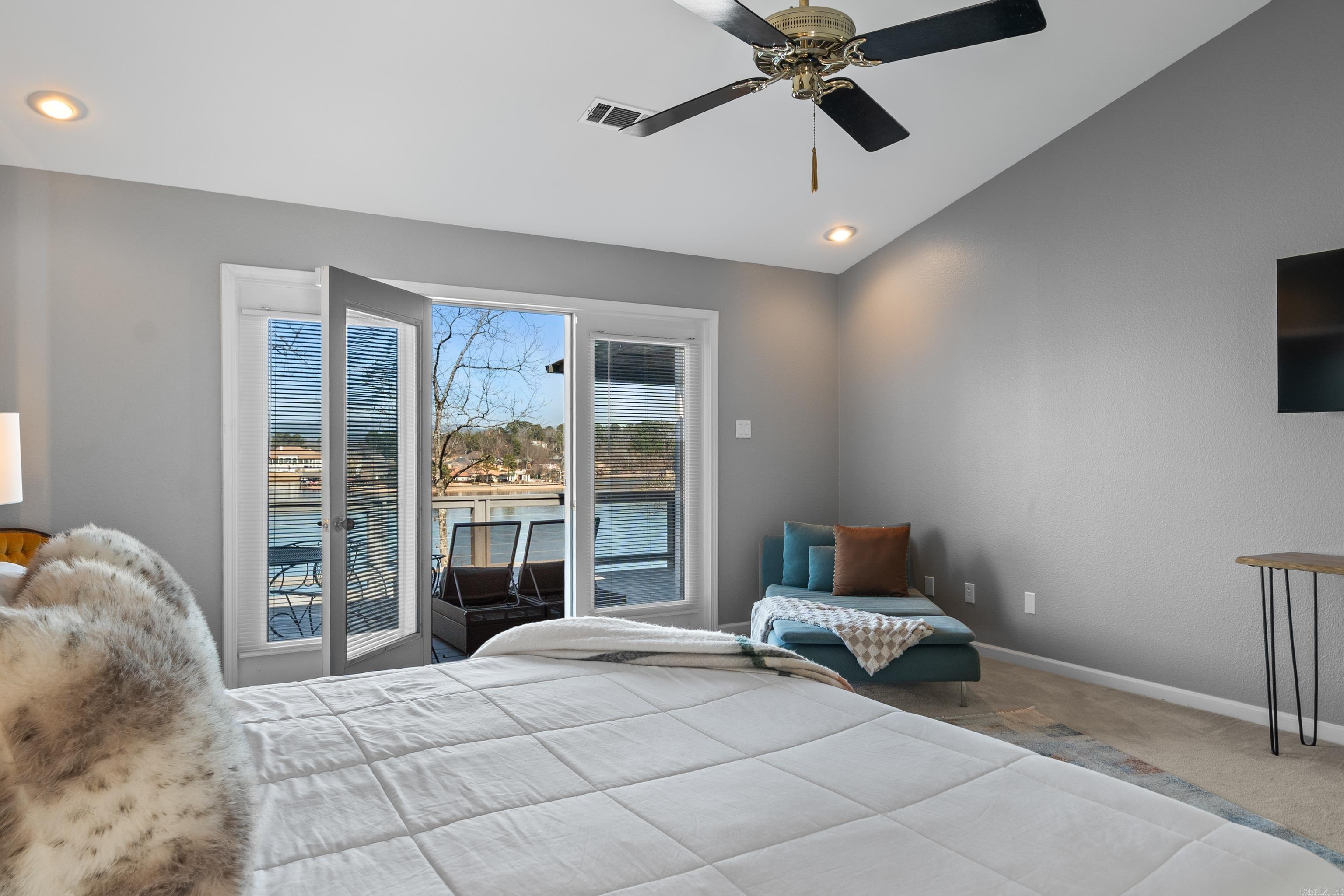 TANGLEWOOD - Residential