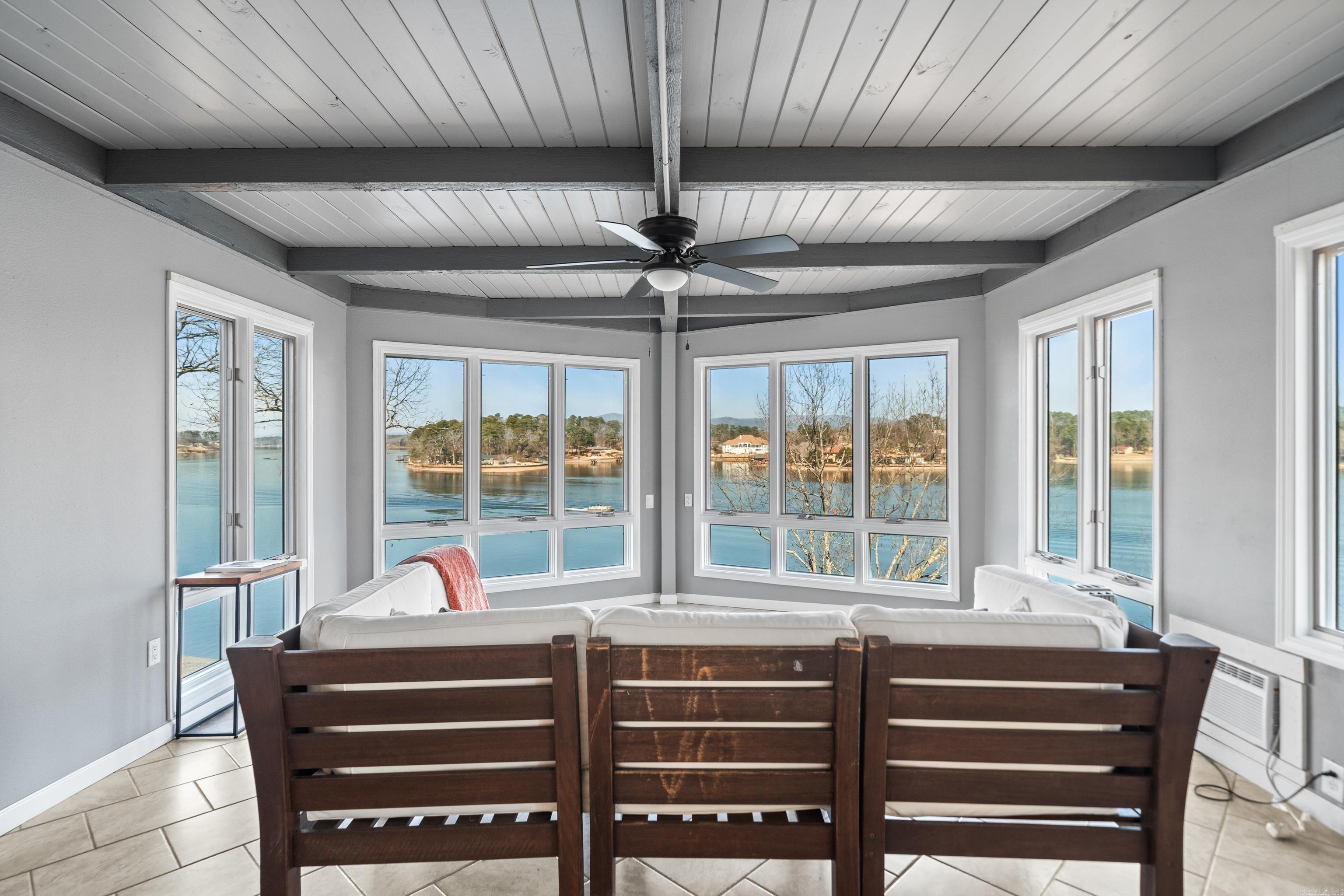 TANGLEWOOD - Residential