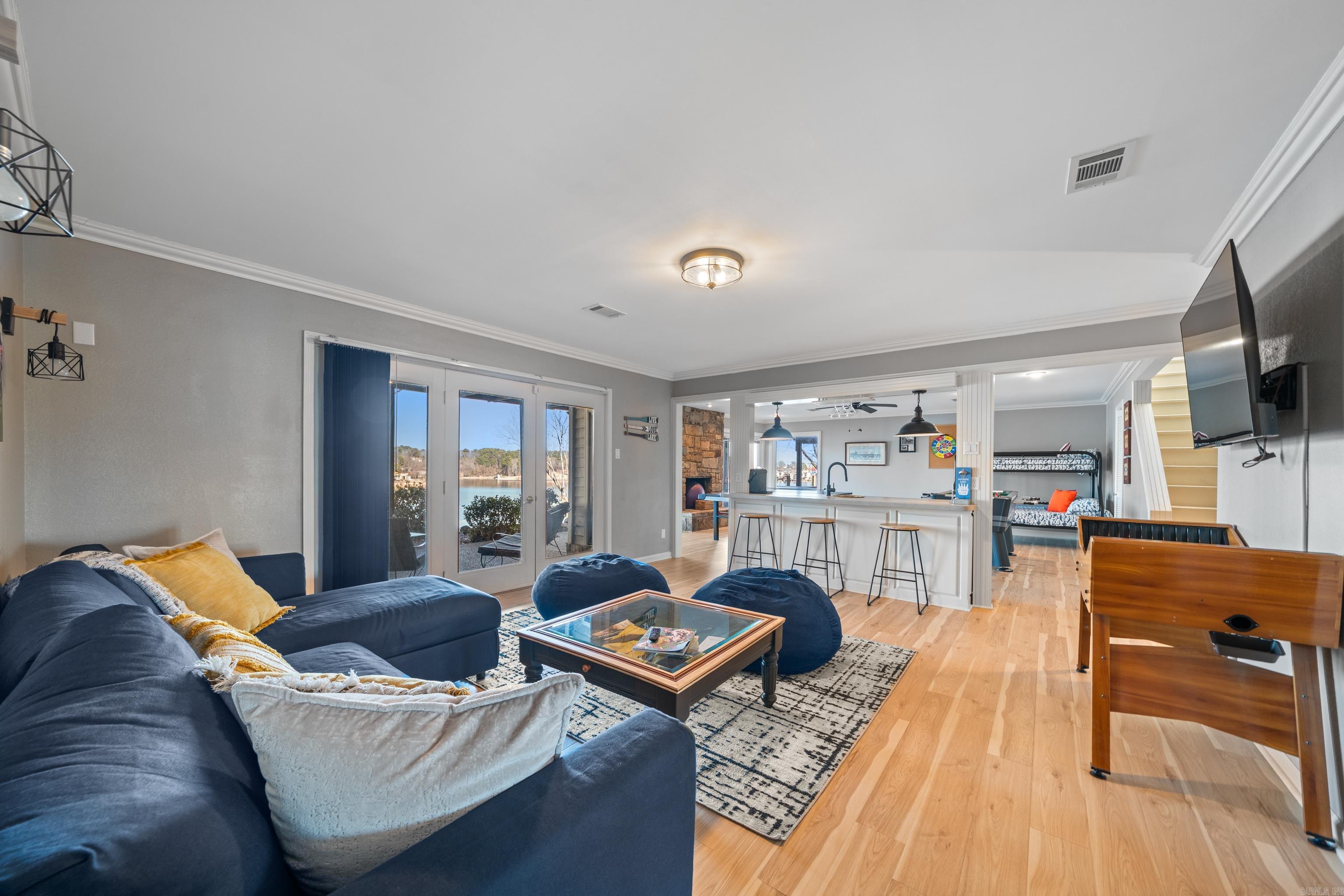 TANGLEWOOD - Residential
