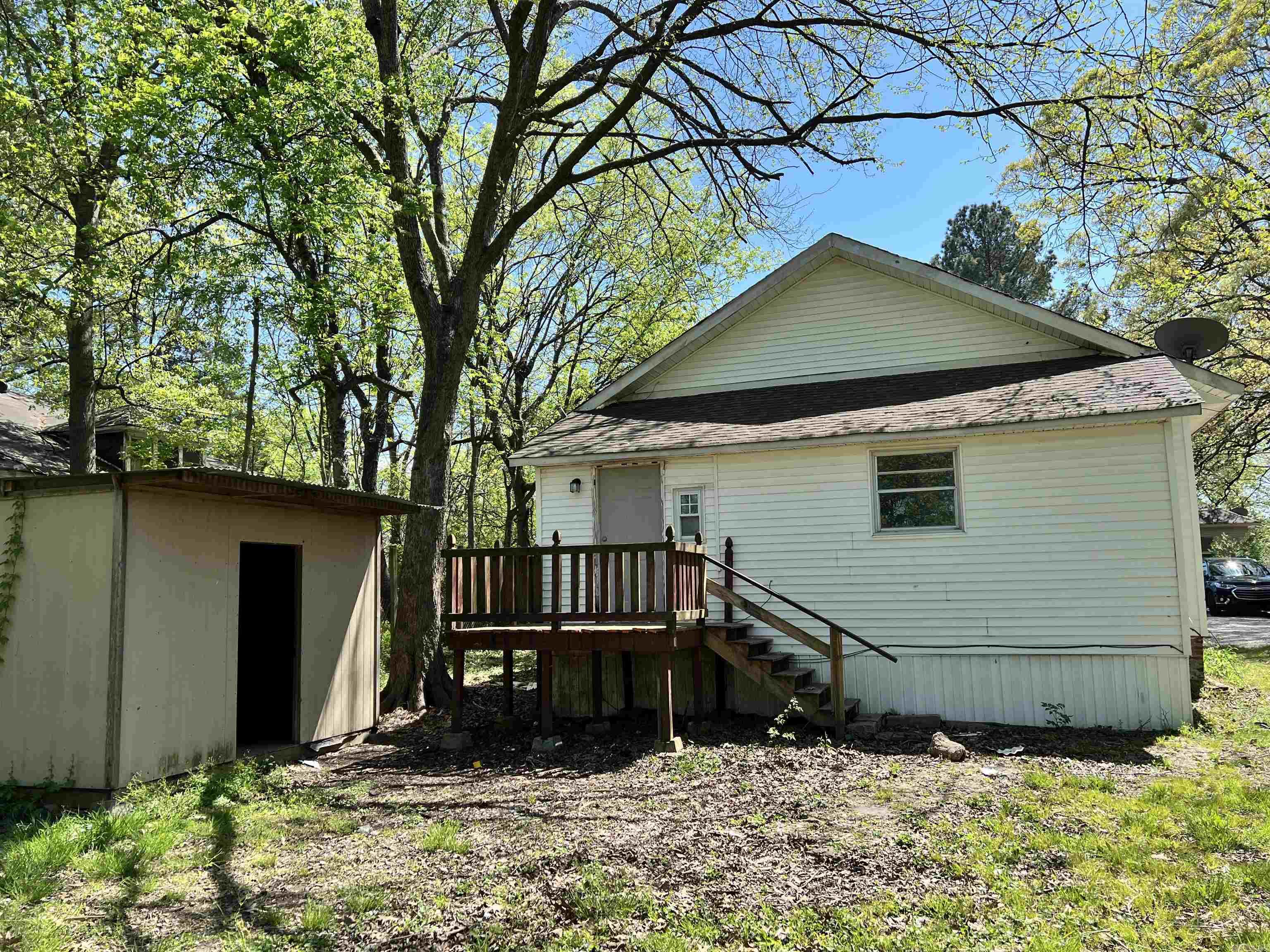 Gregg & Houghton - Residential