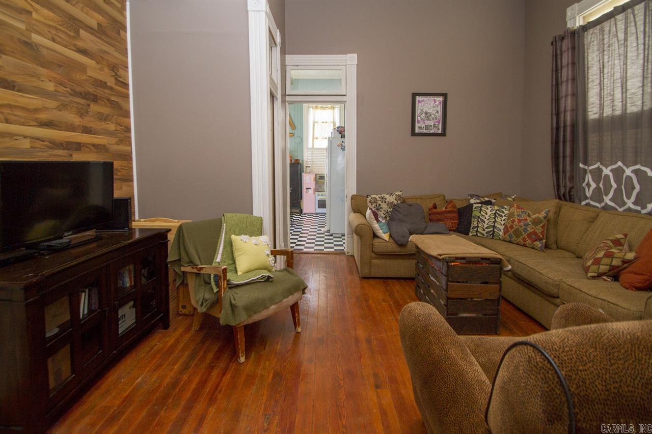 CENTENNIAL - Residential