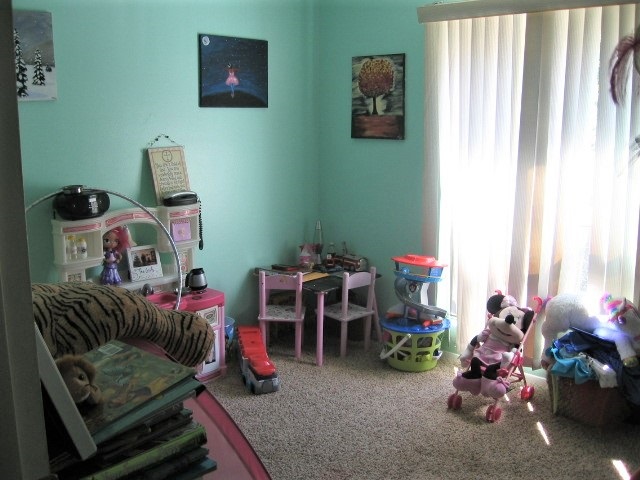 Lakewood Hills Condo - Residential