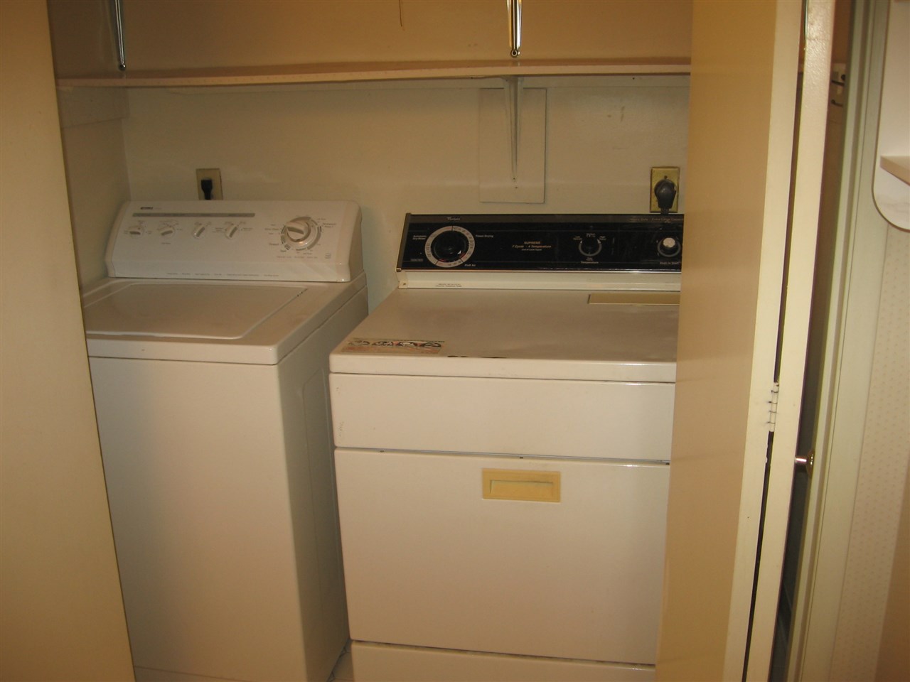 Lakewood Hills Condo - Residential