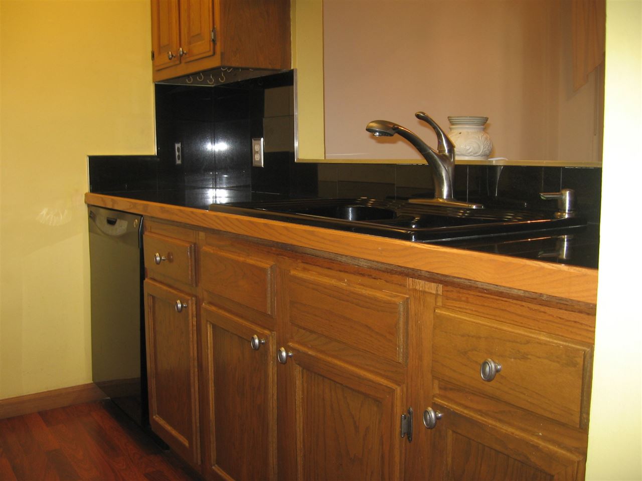 Lakewood Hills Condo - Residential