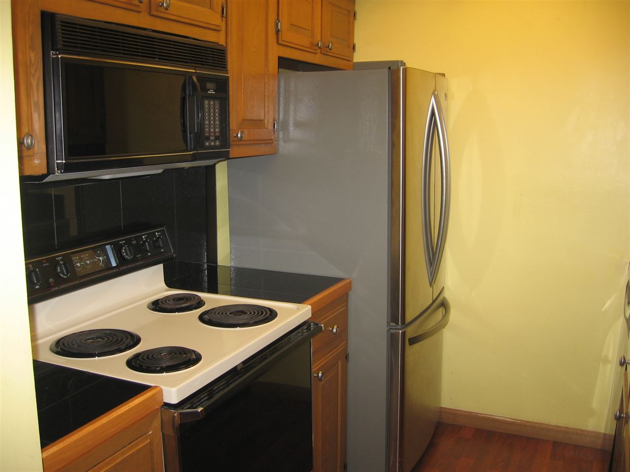 Lakewood Hills Condo - Residential