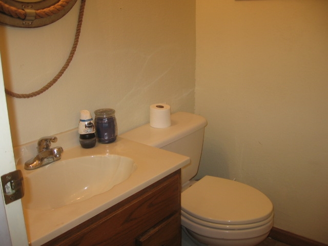 Lakewood Hills Condo - Residential
