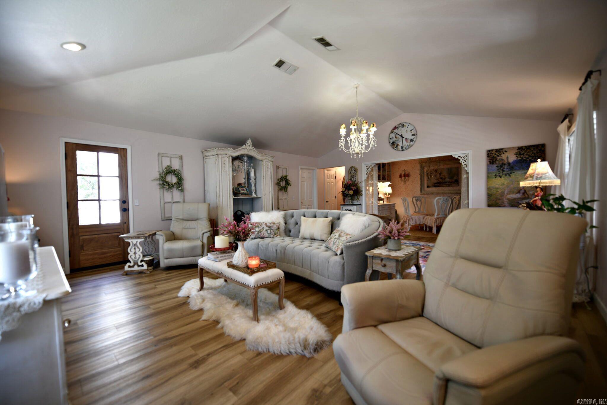 TIMBER RIDGE EAST - Residential
