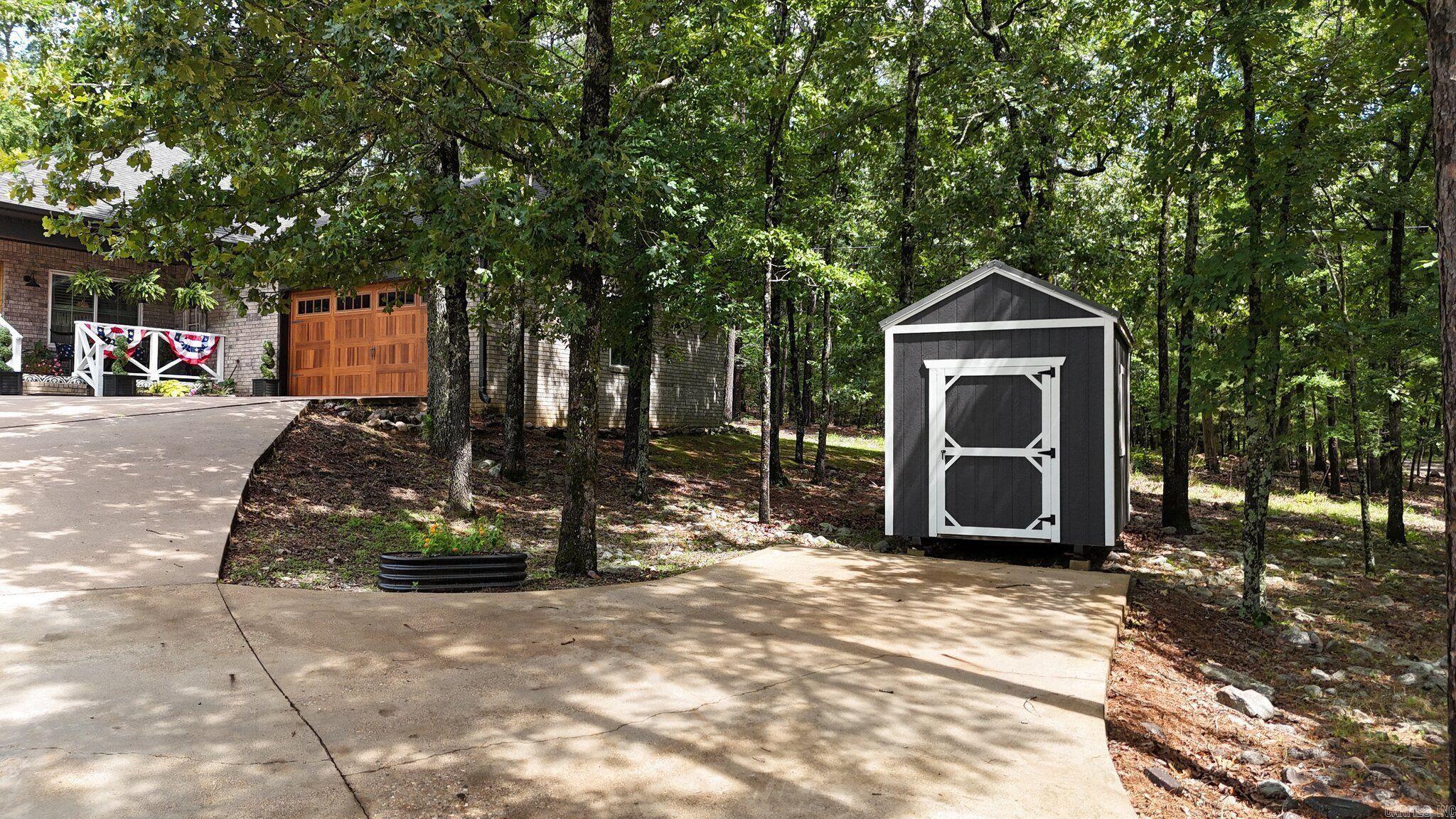 TIMBER RIDGE EAST - Residential