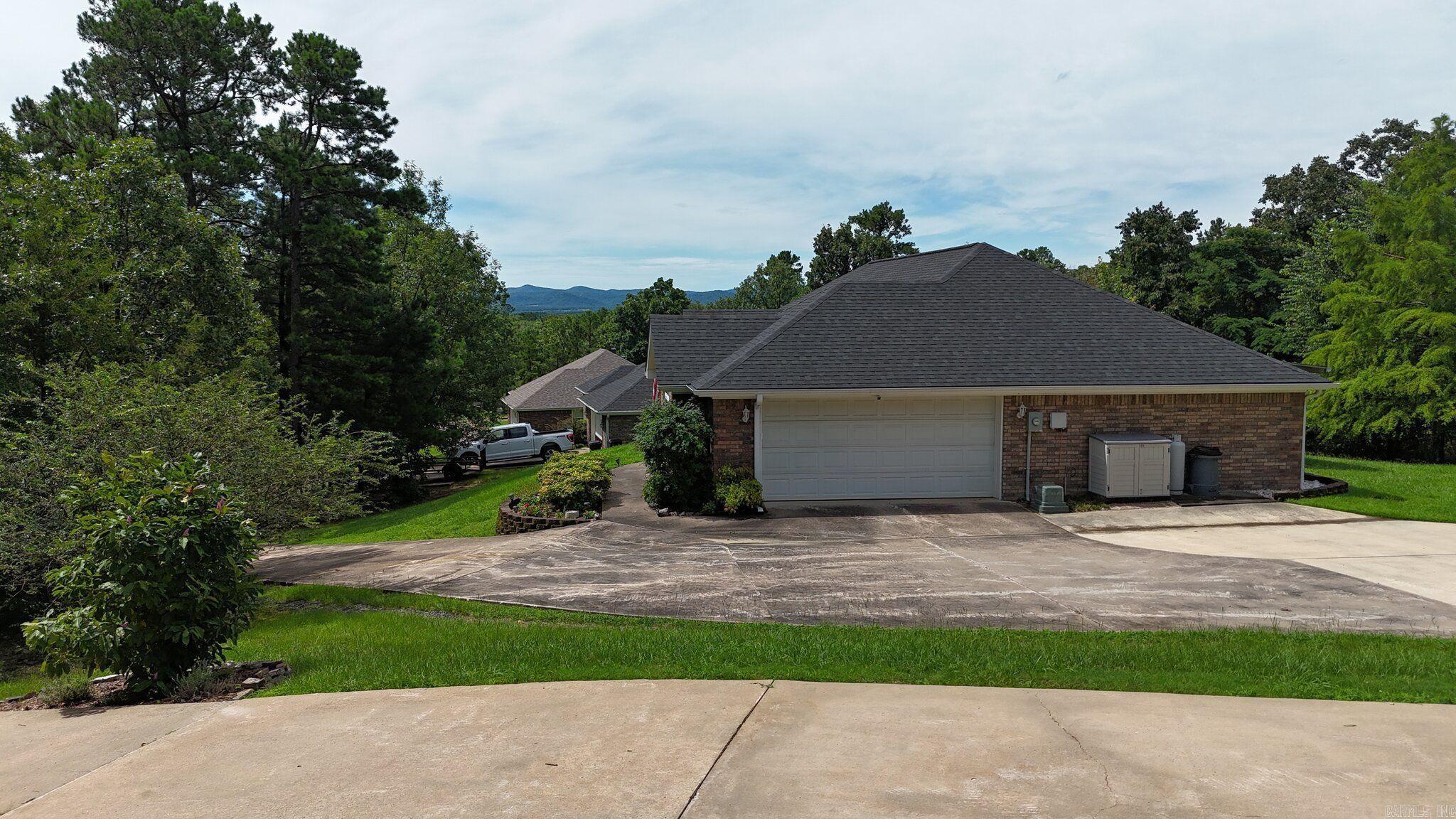 TIMBER RIDGE EAST - Residential