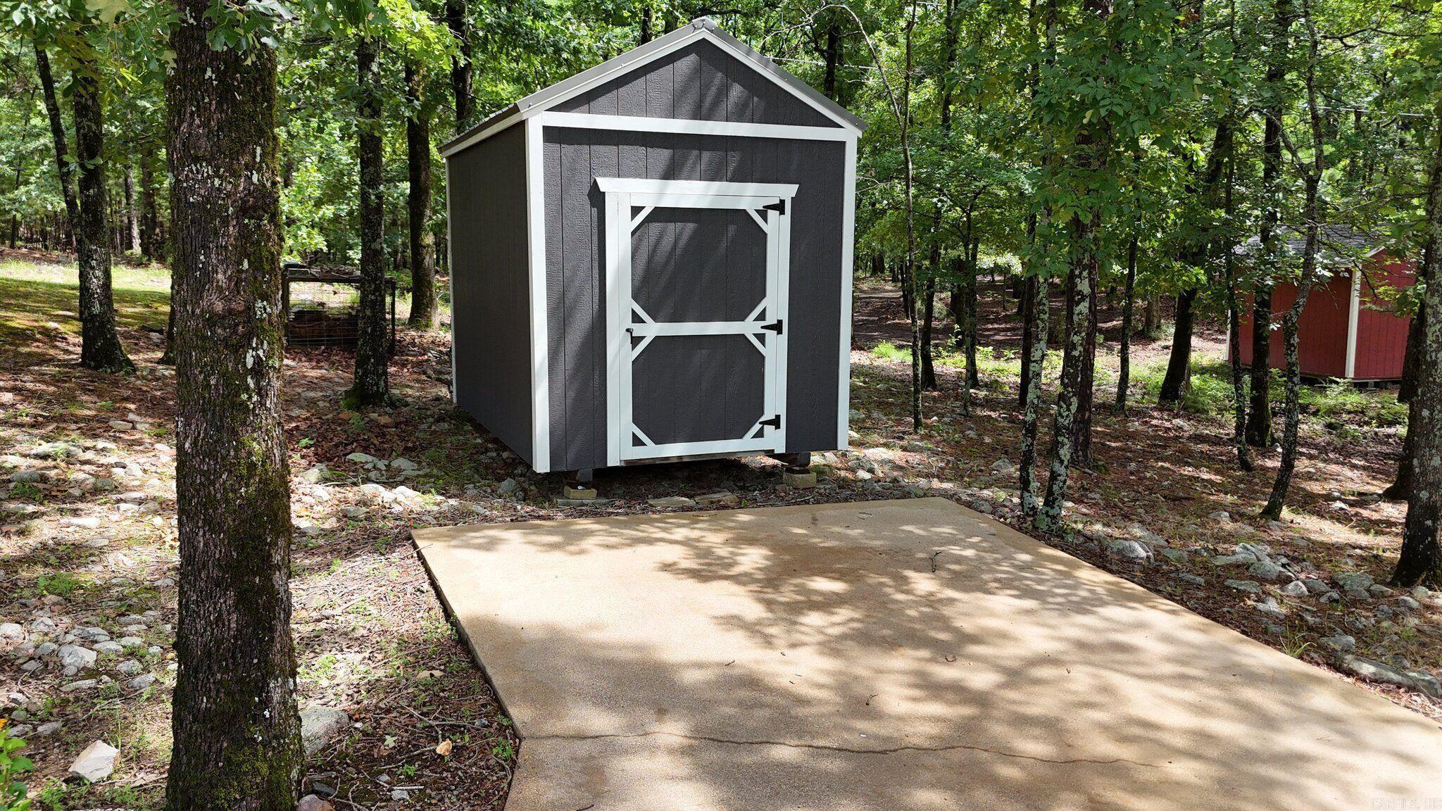 TIMBER RIDGE EAST - Residential