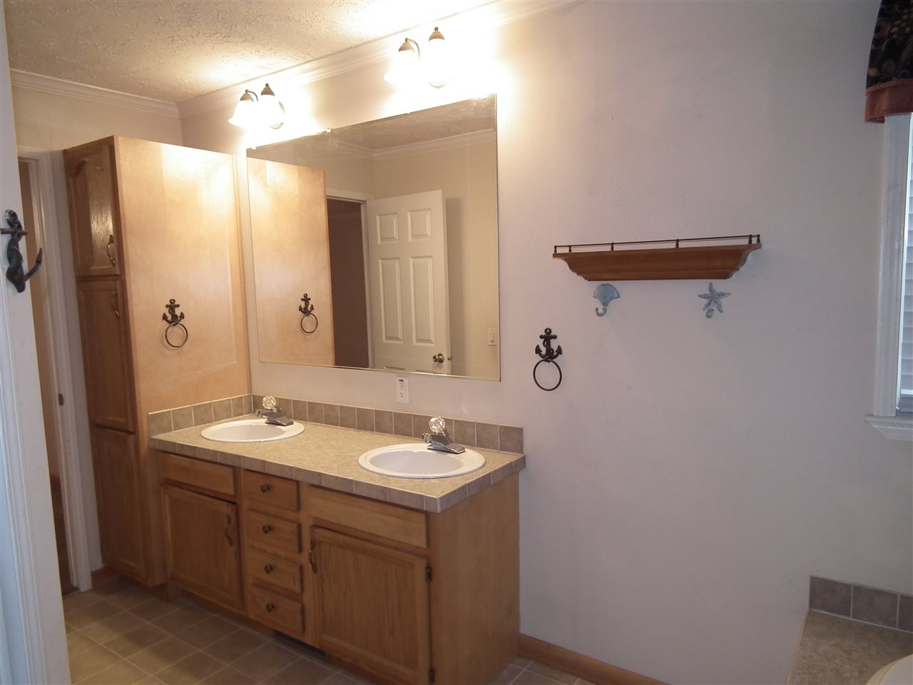 RAILROAD ADDN - Residential