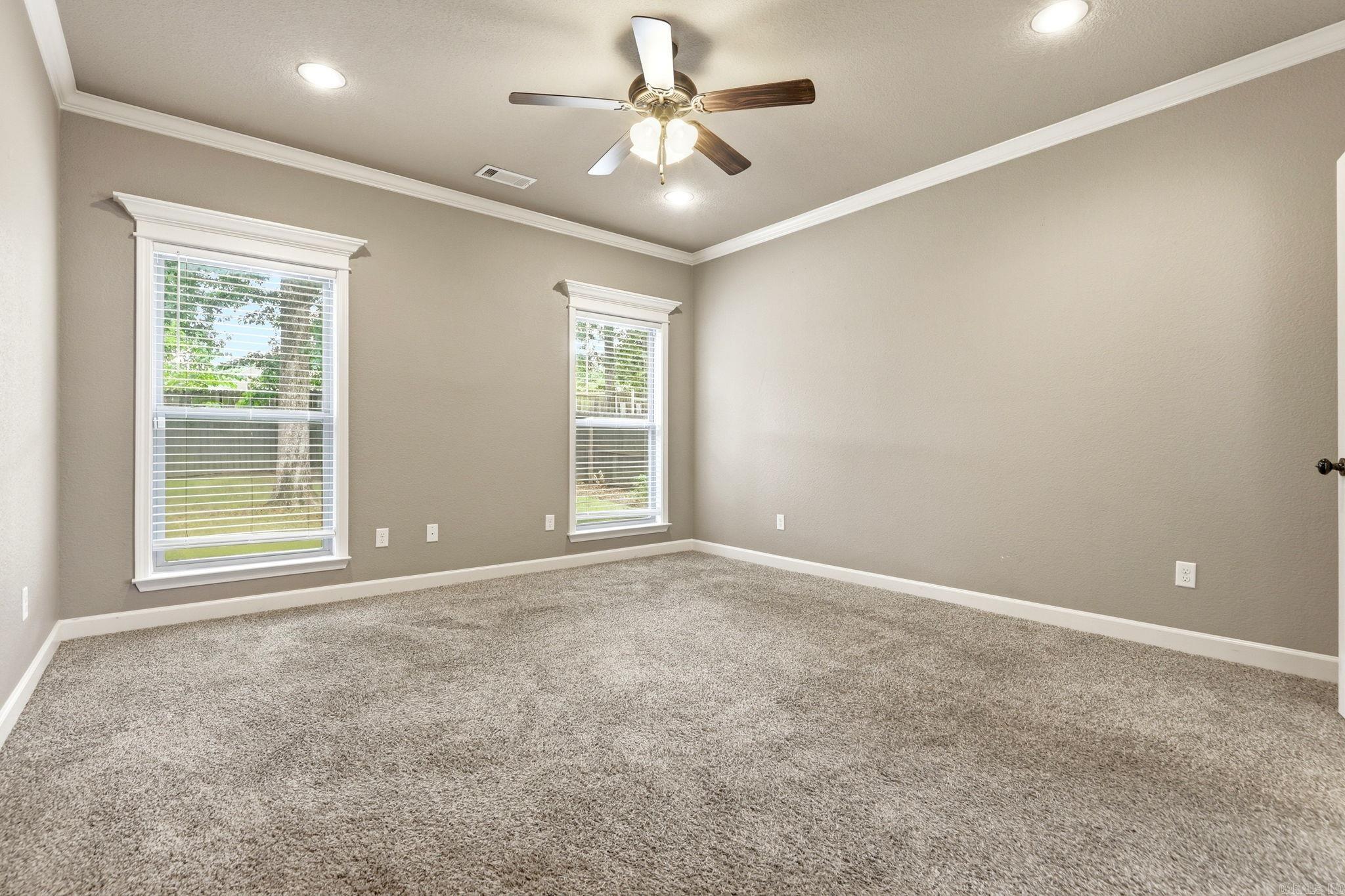 FOREST OAKS - Residential