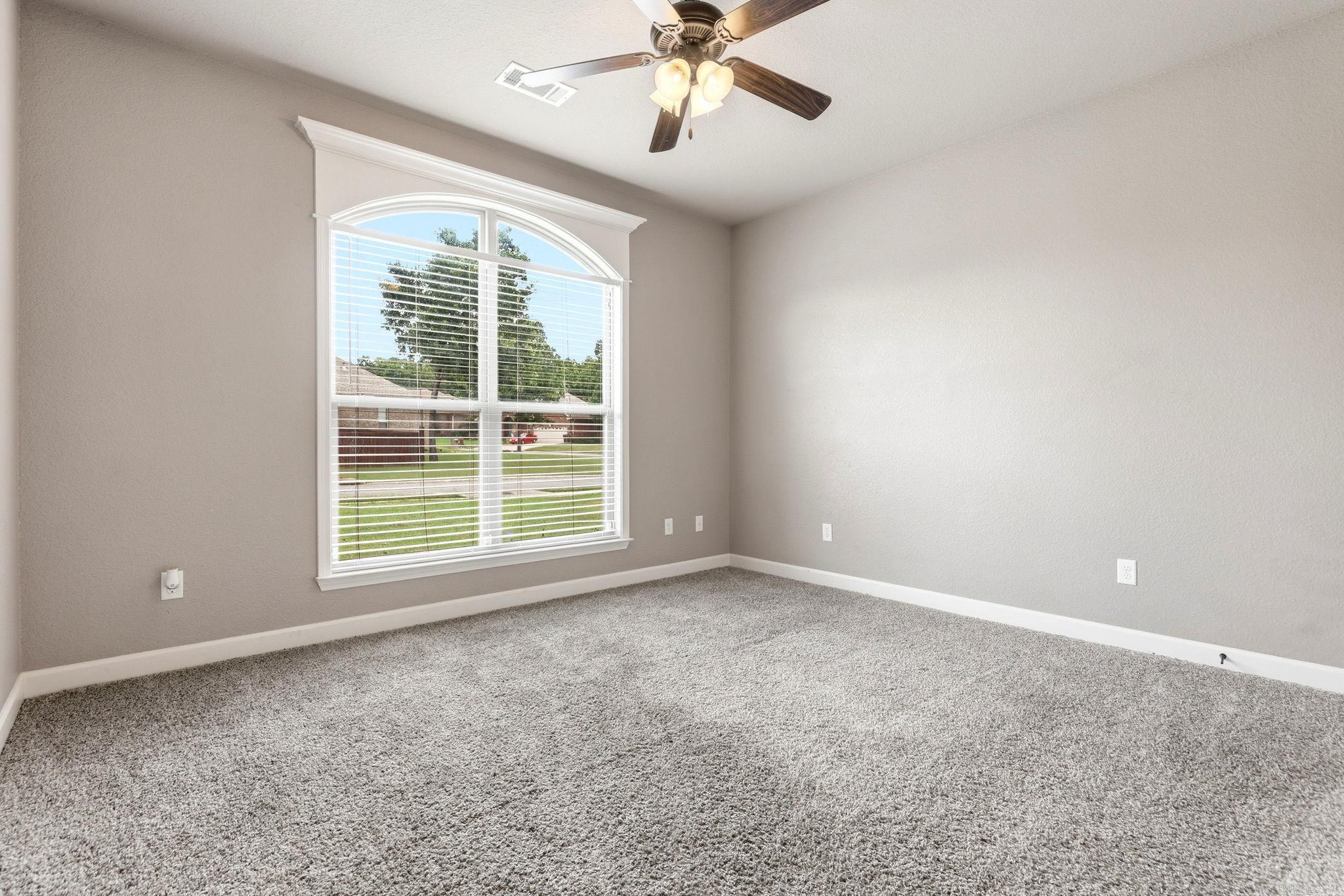 FOREST OAKS - Residential