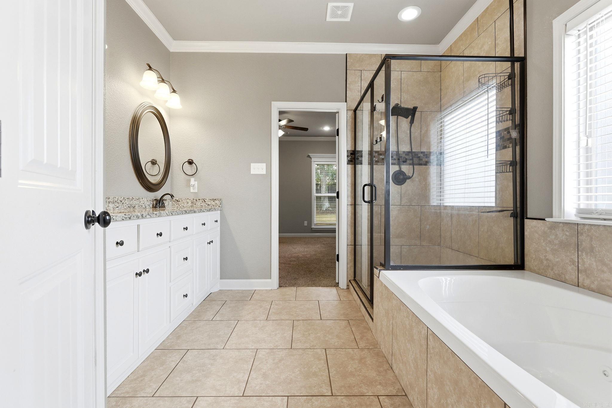 FOREST OAKS - Residential