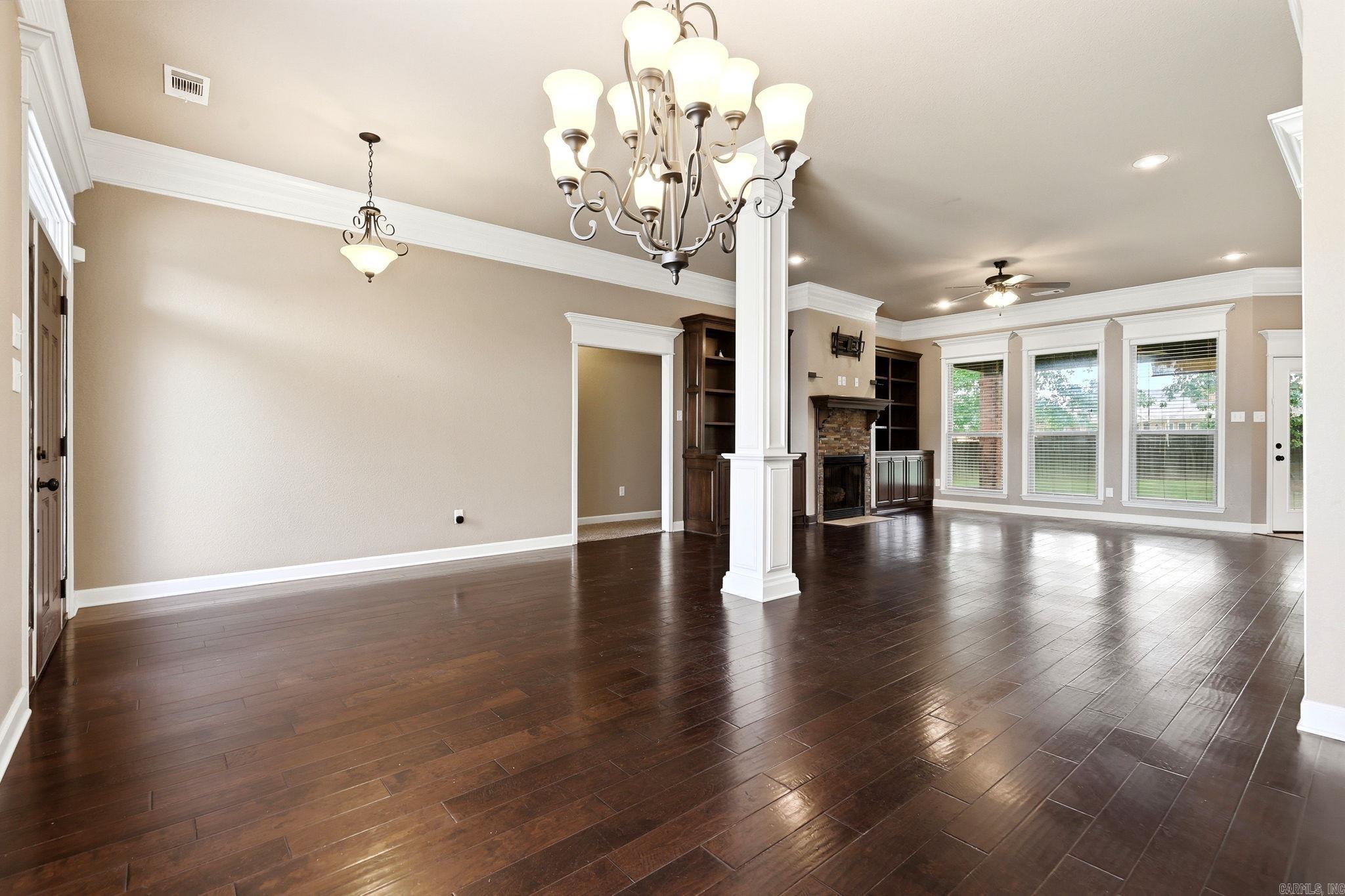 FOREST OAKS - Residential