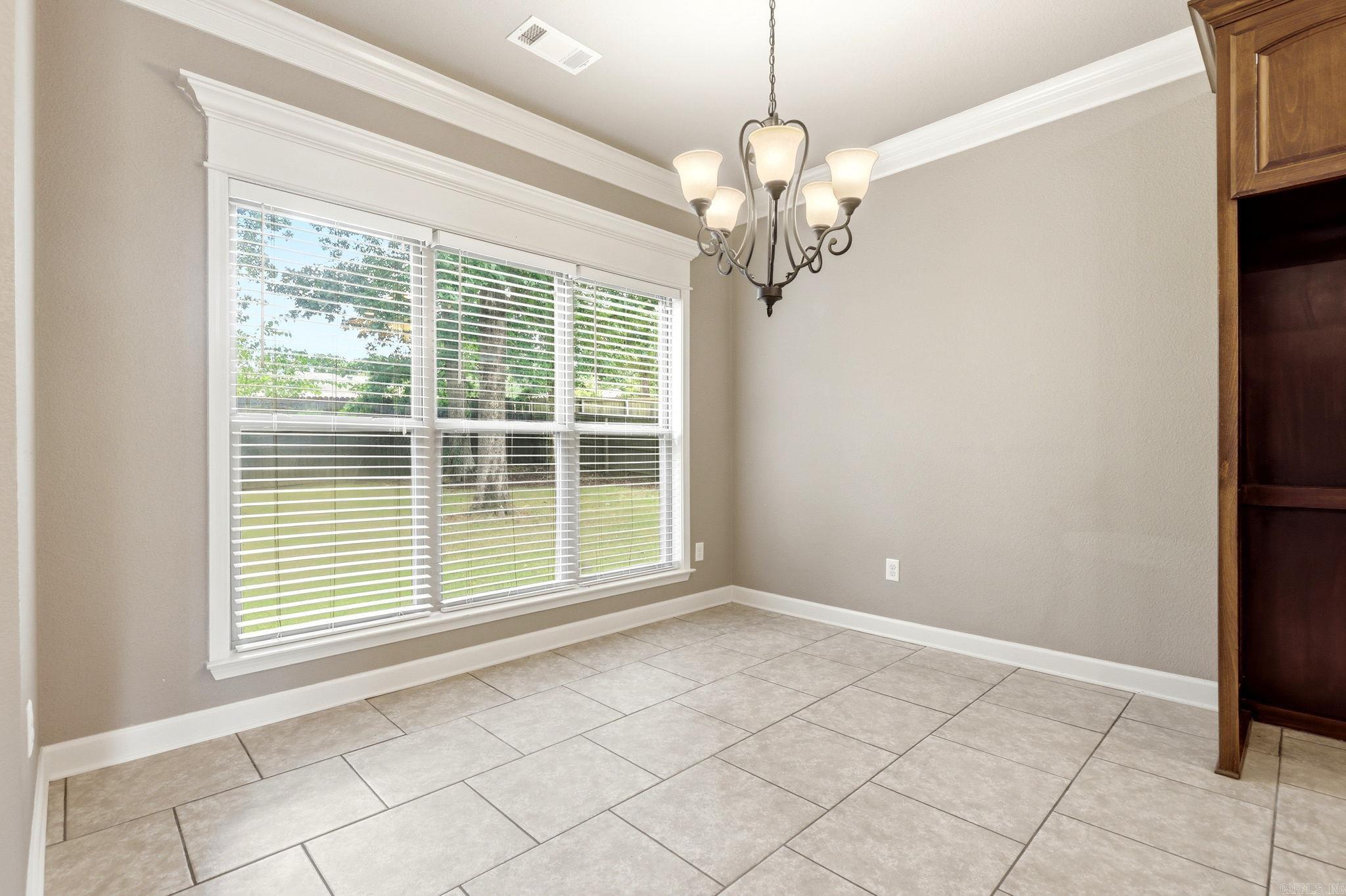 FOREST OAKS - Residential