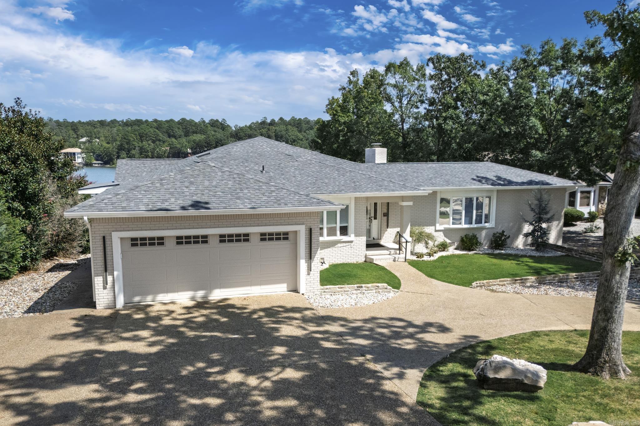 Sorpresa - Residential
