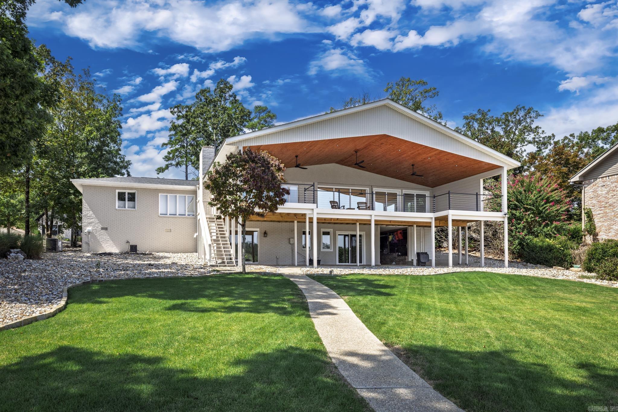 Sorpresa - Residential