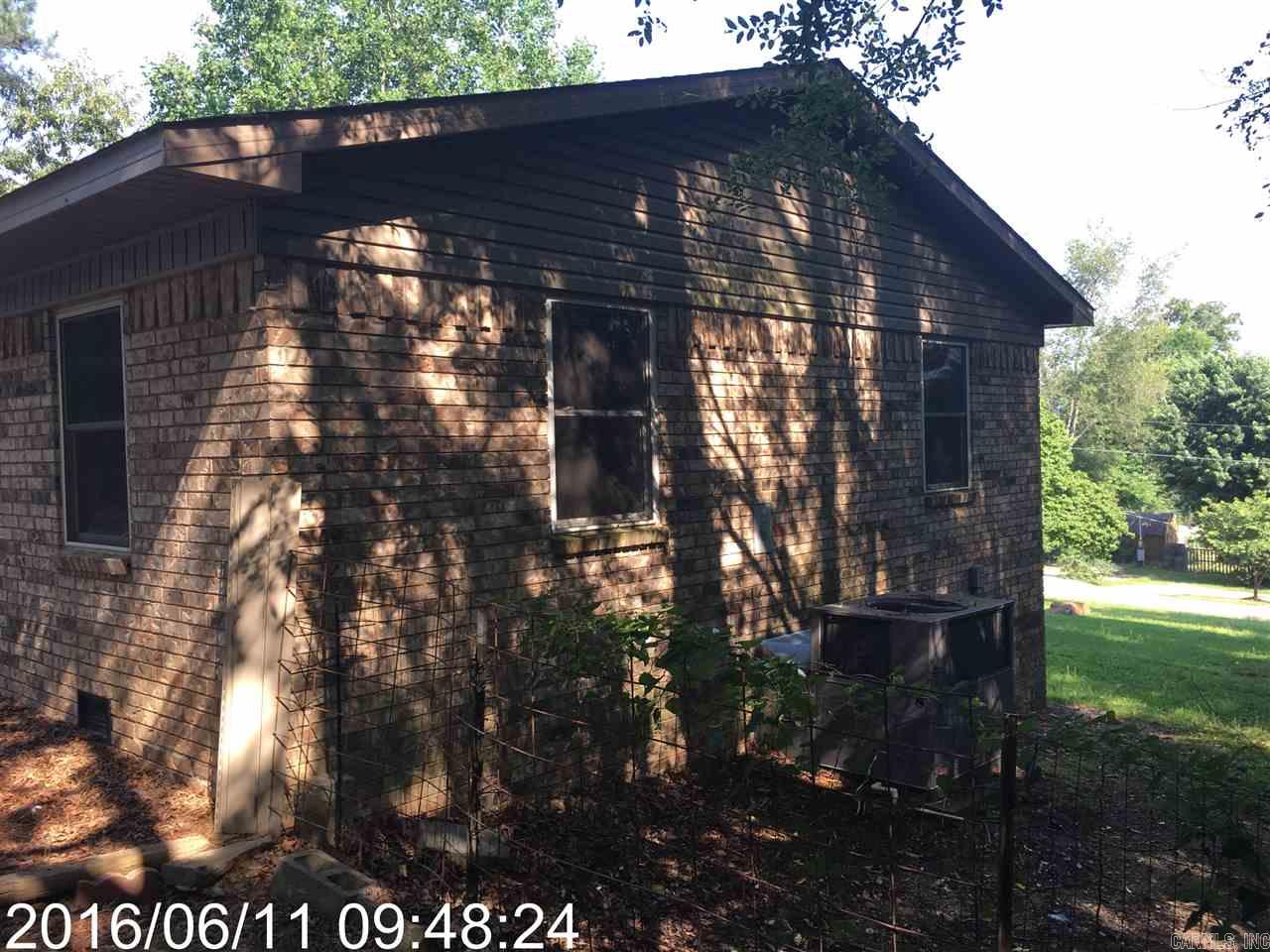Lake Hamilton-Outside - Residential