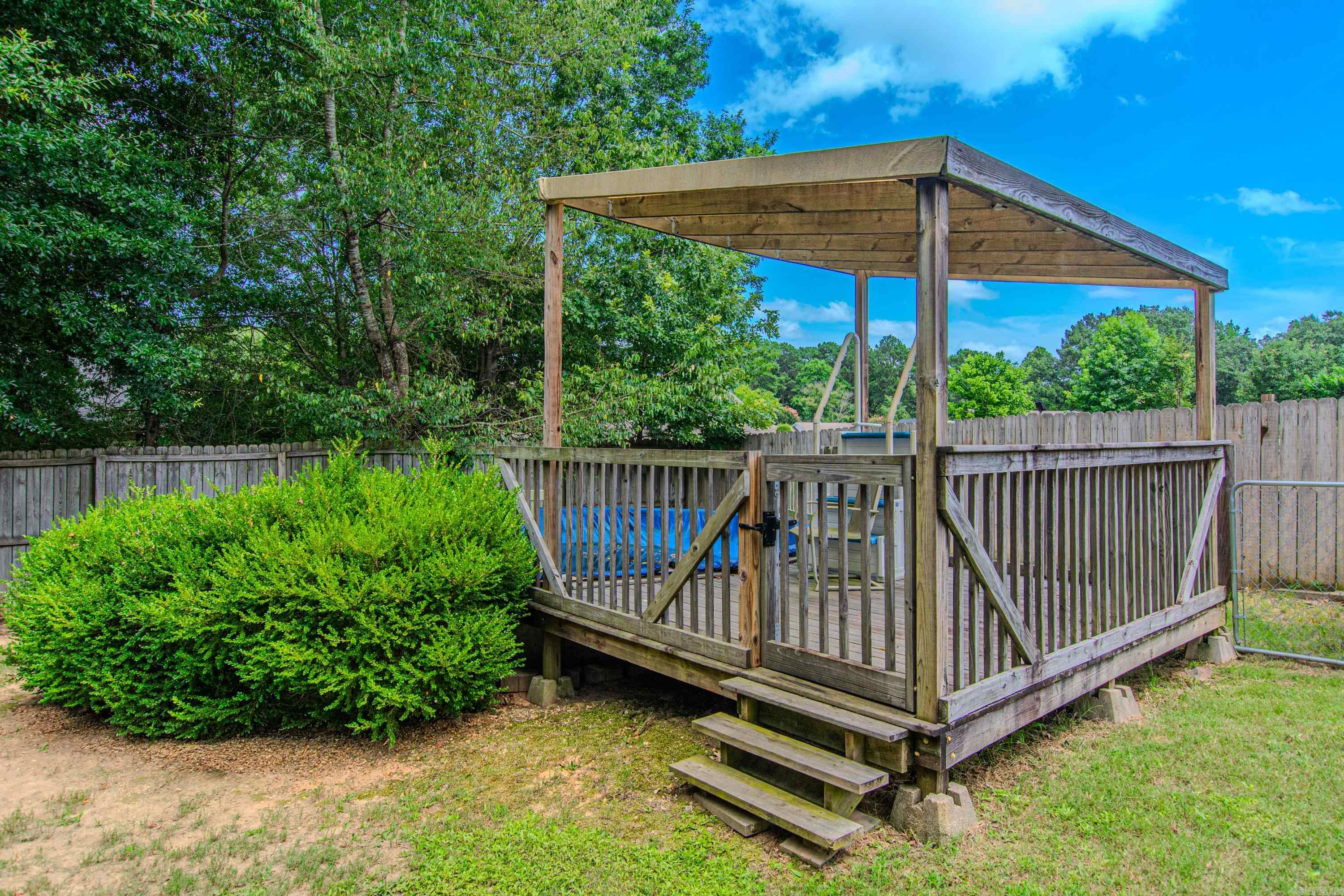 SPRING CREEK VILLAGE - Residential