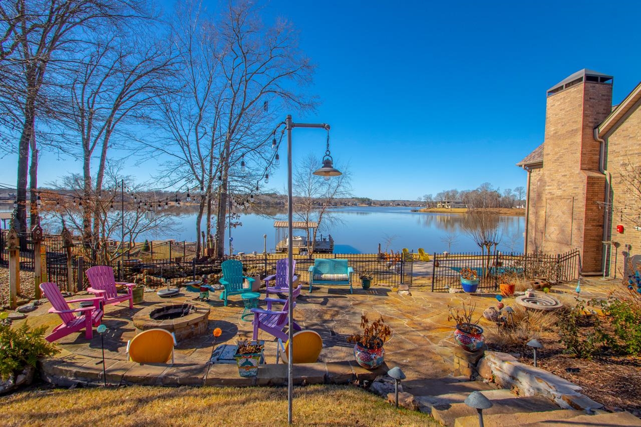 HURRICANE LAKE EST - Residential