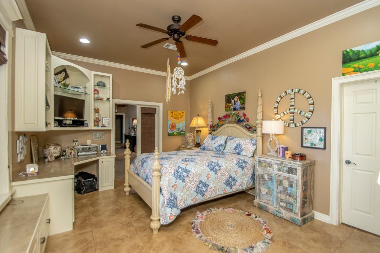 HURRICANE LAKE EST - Residential