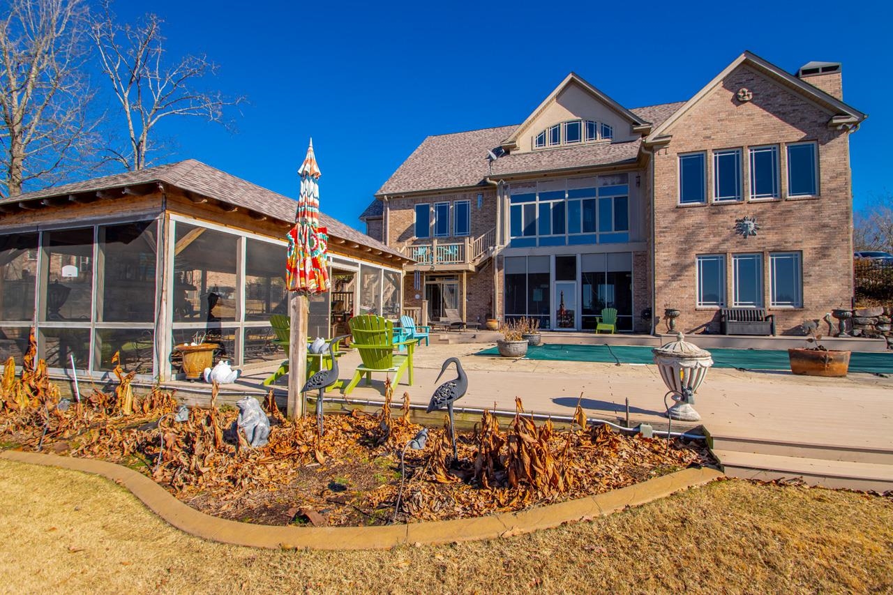 HURRICANE LAKE EST - Residential