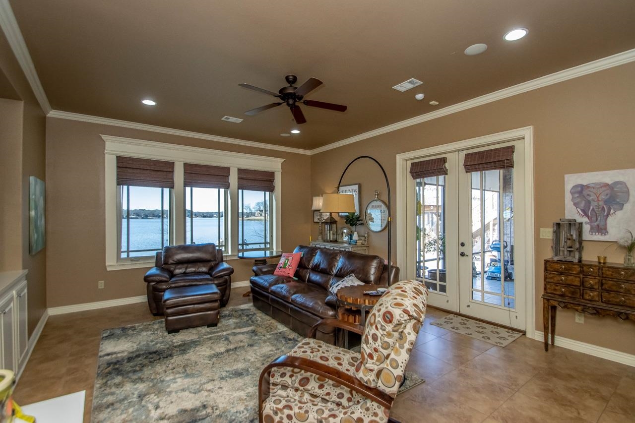 HURRICANE LAKE EST - Residential