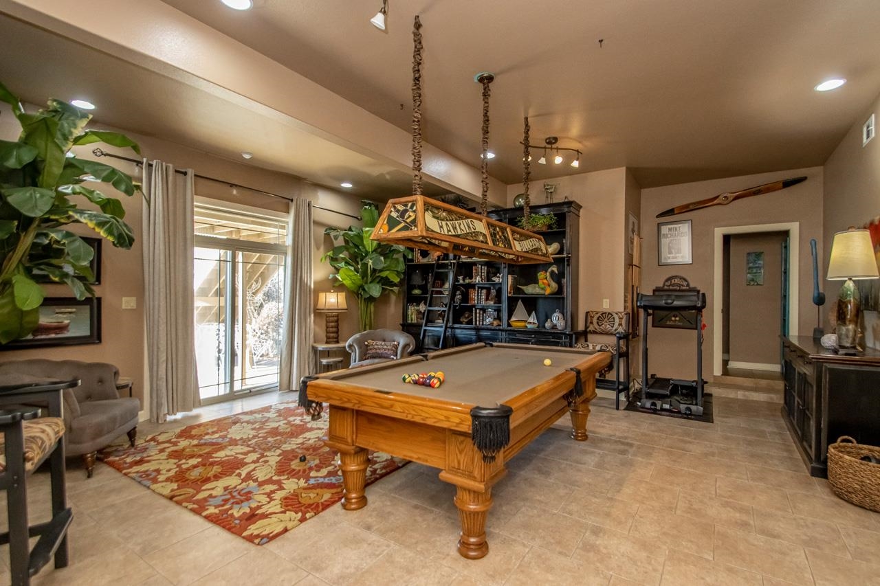 HURRICANE LAKE EST - Residential
