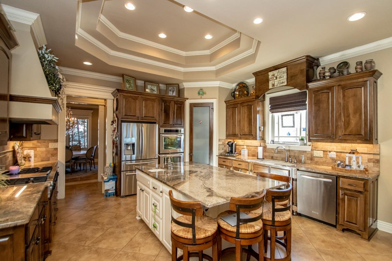 HURRICANE LAKE EST - Residential